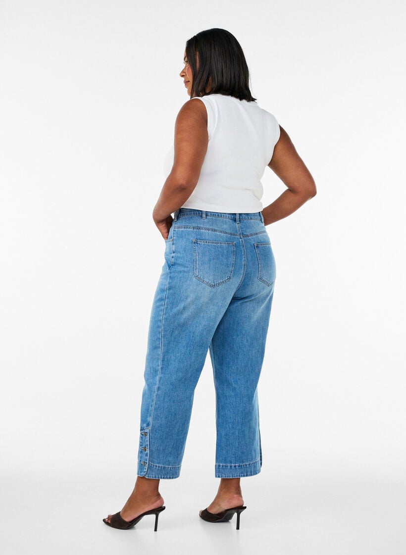 Gecropte Kiana jeans met straight-fit en knoopdetails, Blauw, Model image number 1
