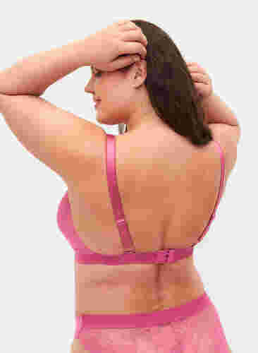 Support the breasts  - Kanten beha met koorddetails, Rose, Model image number 1