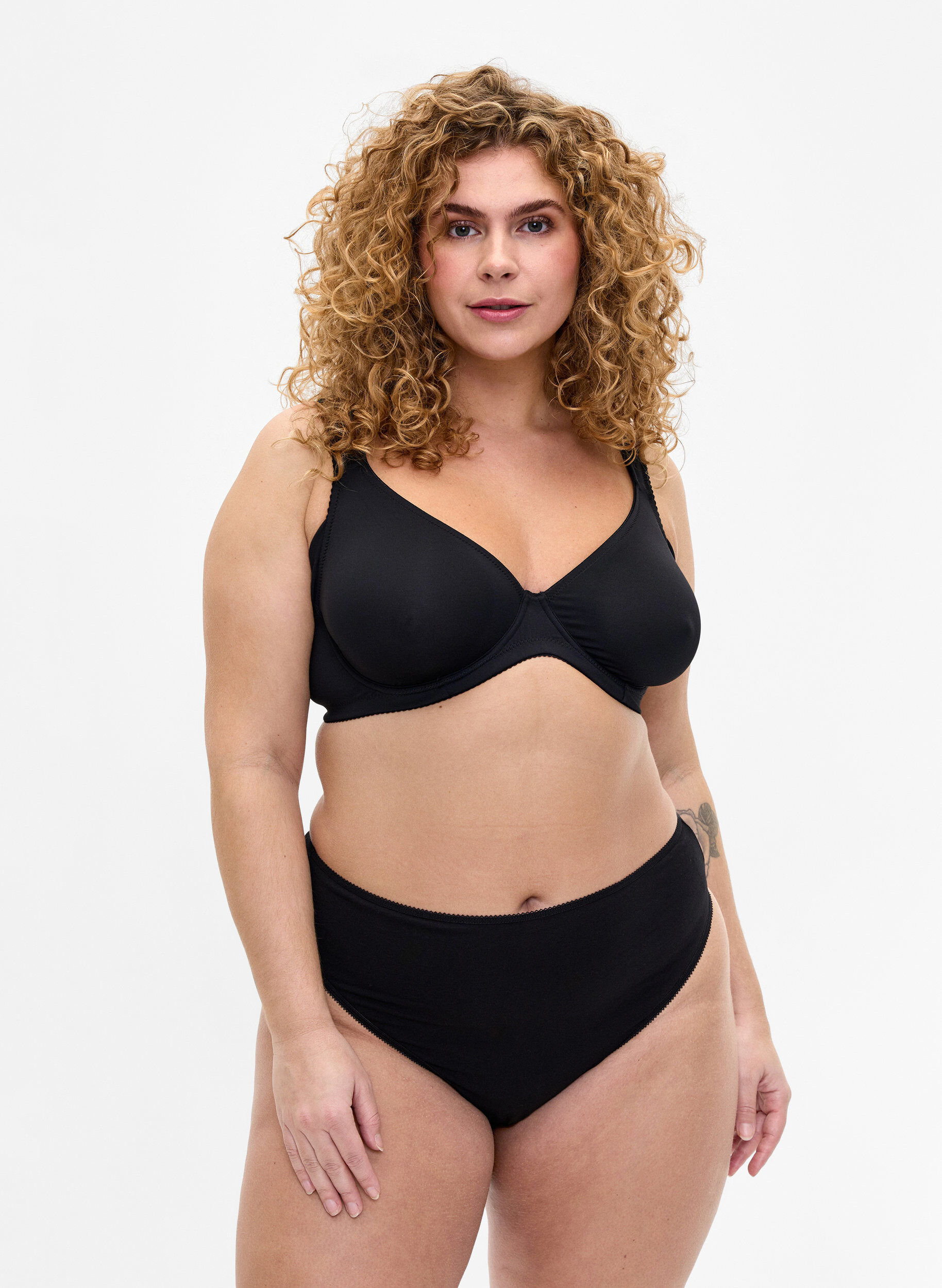 7-pack katoenen string, Zwart, Model