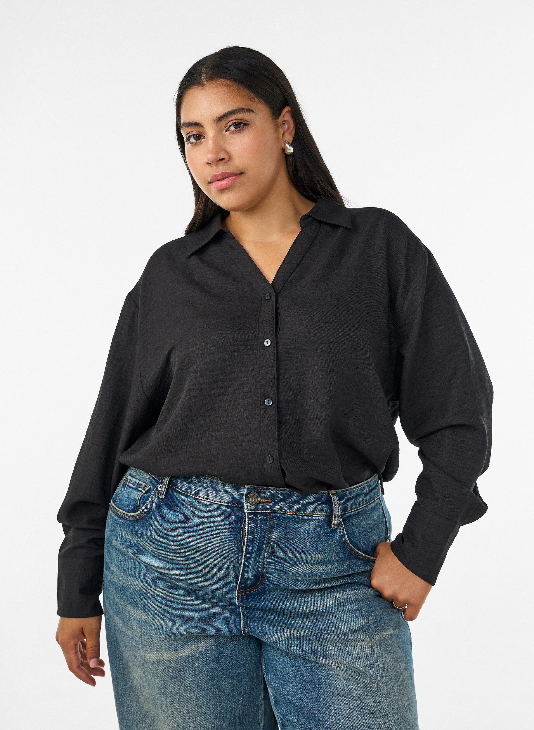 ZizziLosse shirt met V-hals, Zwart, Model image number 0