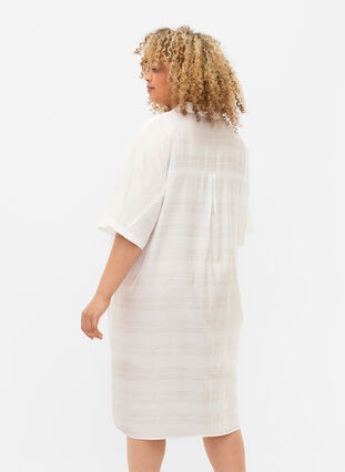 Lang hemd van viscose met structuur, Bright White, Model image number 1