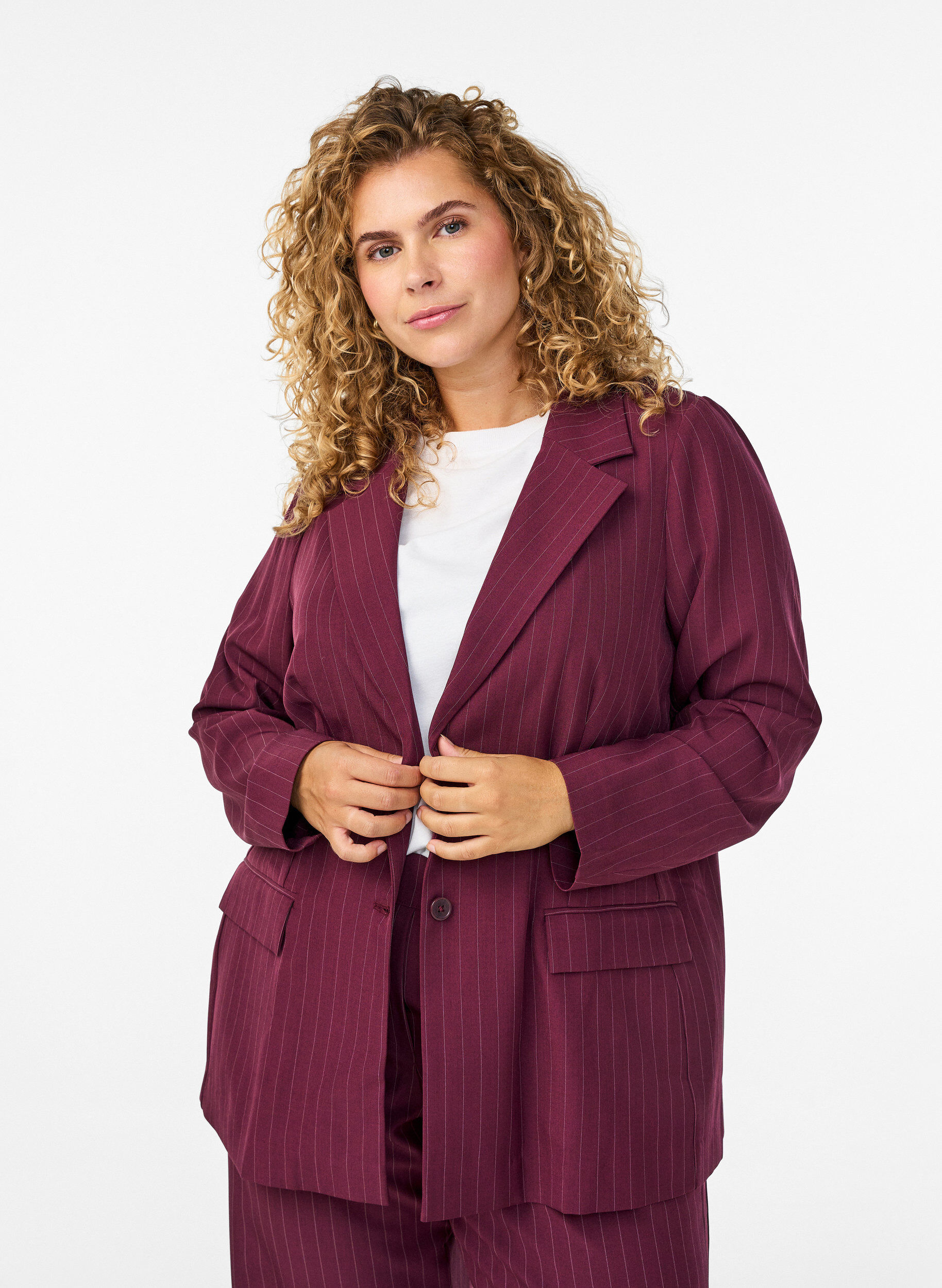 Blazer met zakken en splitjes, Rood, Model