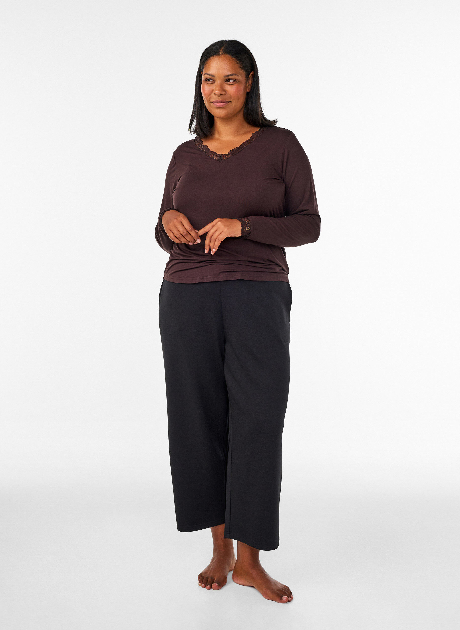 ZizziViscose blouse met kanten afwerking en V-hals, Bruin, Model image number 1