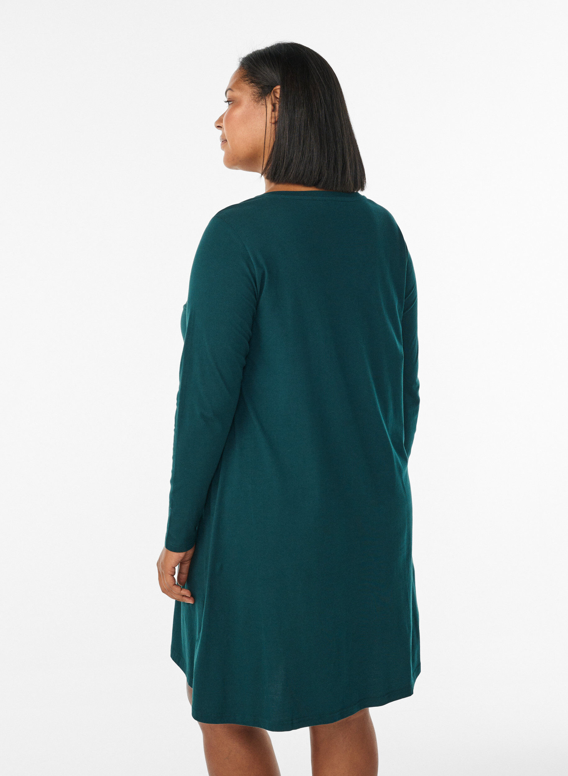 ZizziNachthemd met lange mouwen in biologisch katoen, Groen, Model image number 2