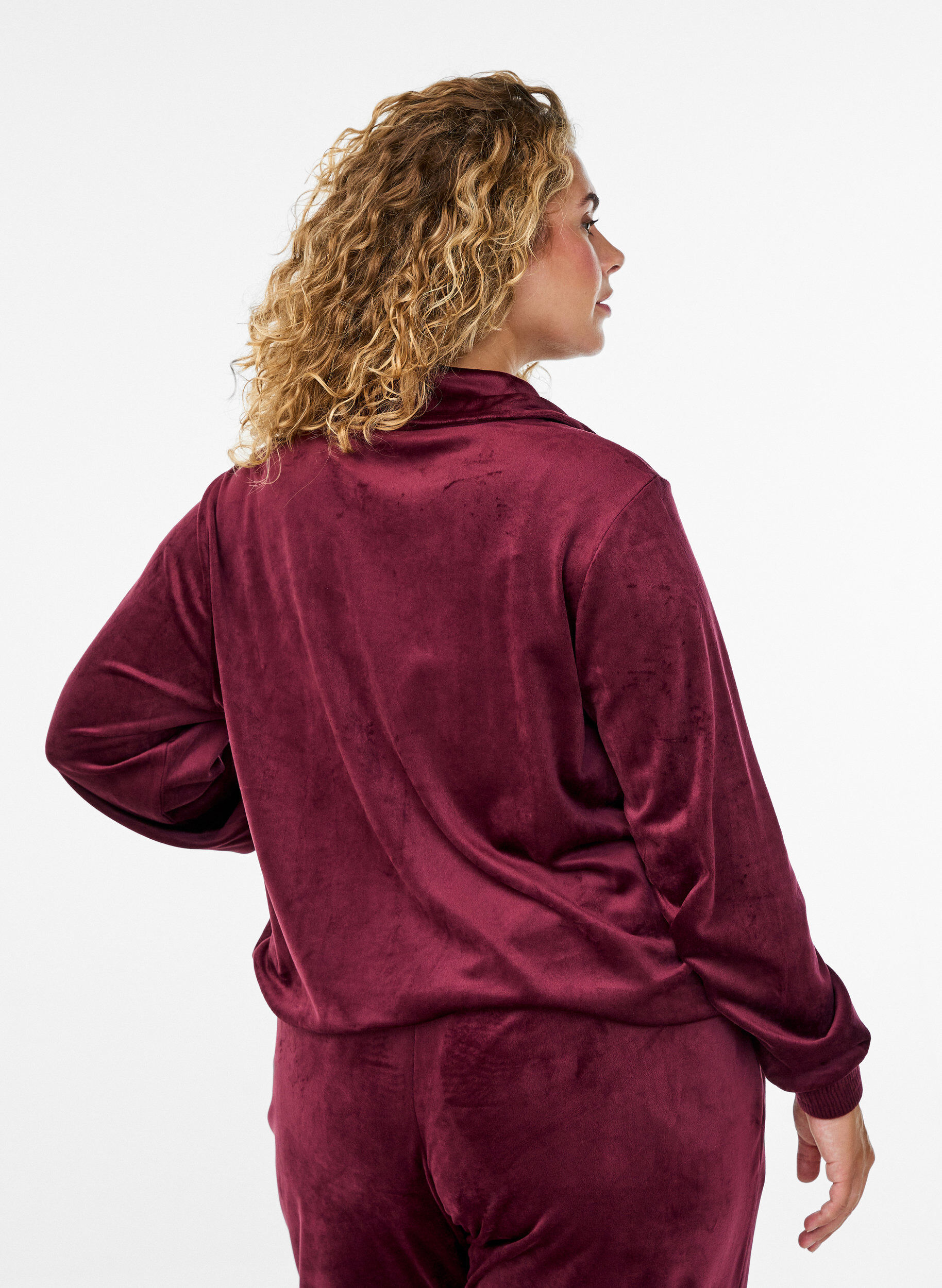 Zizzi Velour cardigan met ritssluiting en hoge kraag, Donker Bordeaux, Model image number 2