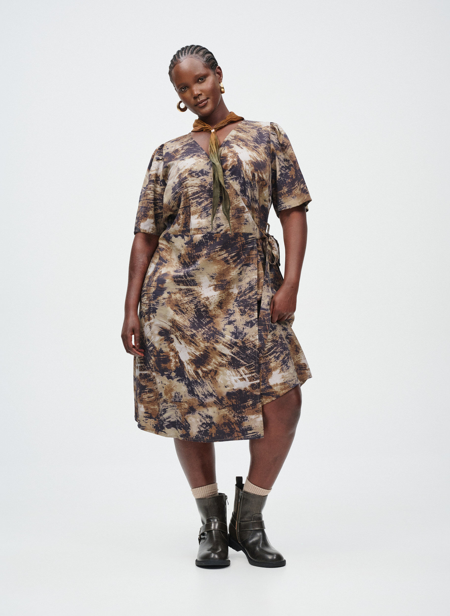 Zizzi Bedrukte wikkeljurk, Groen, Image image number 0