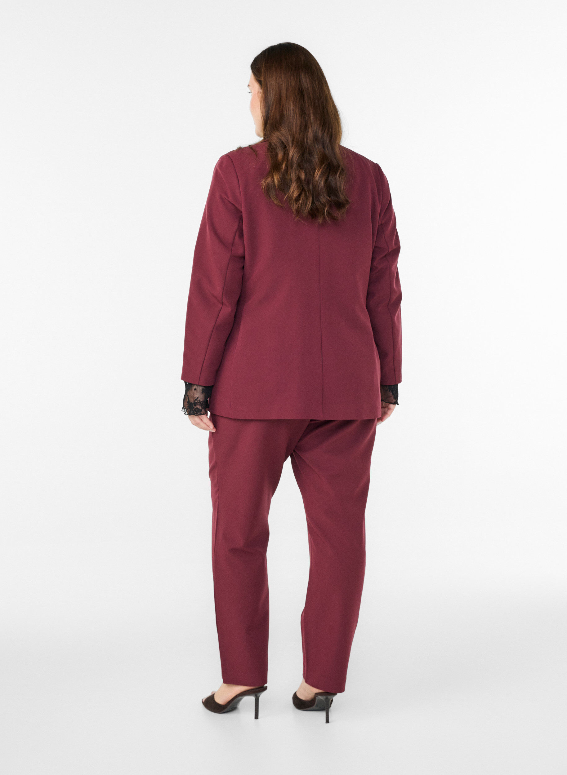 Zizzi Broek met zakken en rechte pijpen, Rood, Model image number 1