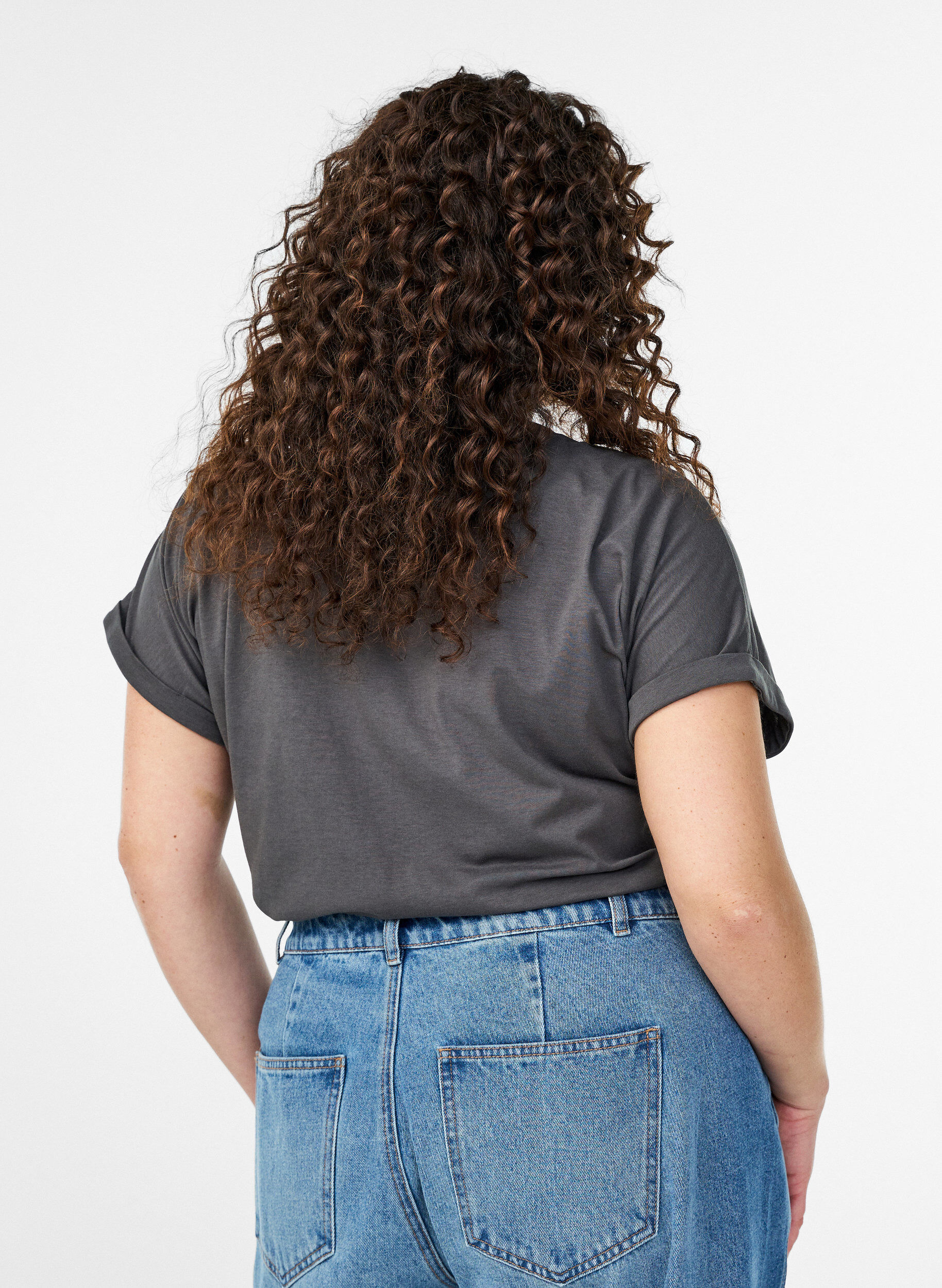 Zizzi T-shirt met korte mouwen in een katoenmix, Grijs, Model image number 2