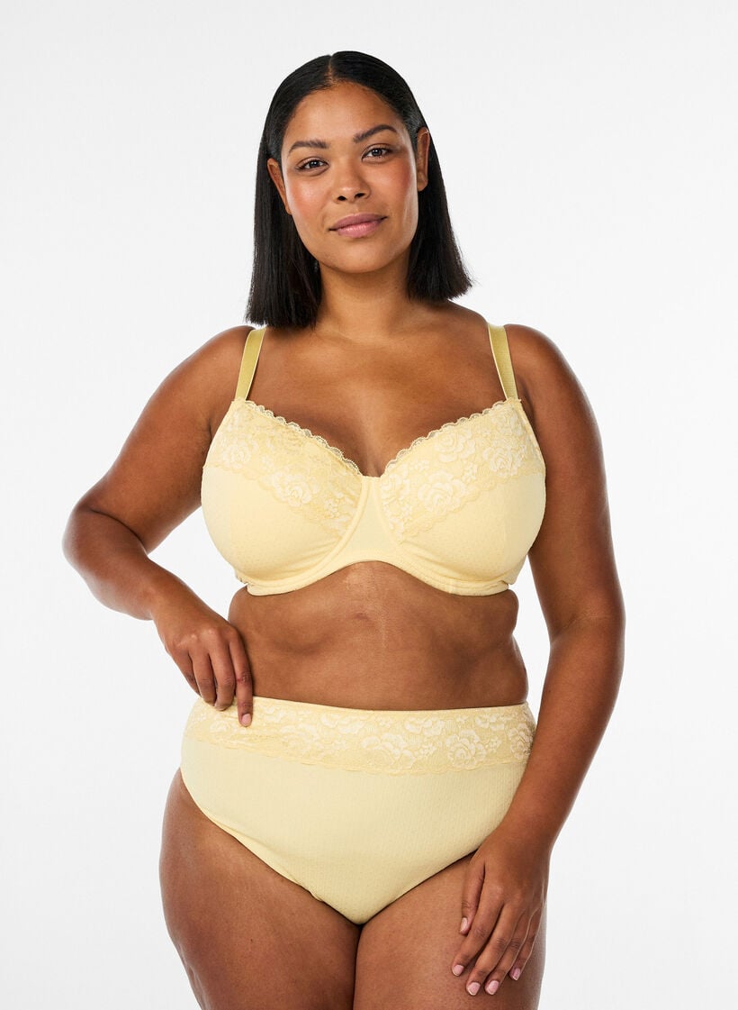 Gewatteerde bh met kant en dobbytextuur, Geel, Model image number 1