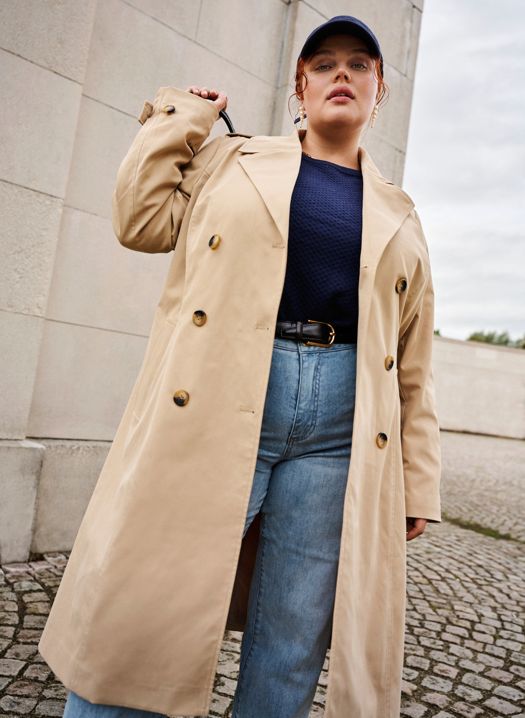 Zizzi Trenchcoat met zakken en riem, Nomad, Image image number 0