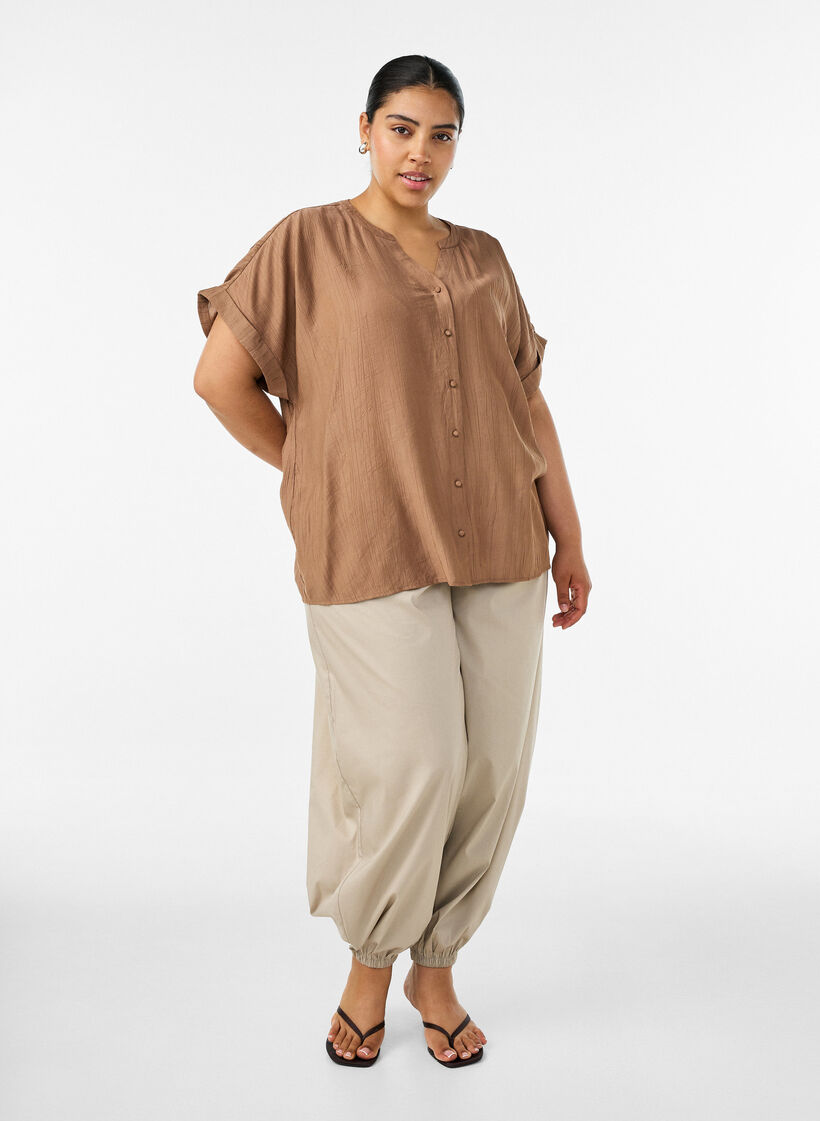 Viscose blouse met knoopjes en textuur, Bruin, Model image number 1