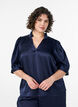 Blouse met satinlook, 1/2-mouwen en rucheskraag, Blauw, Model image number 0