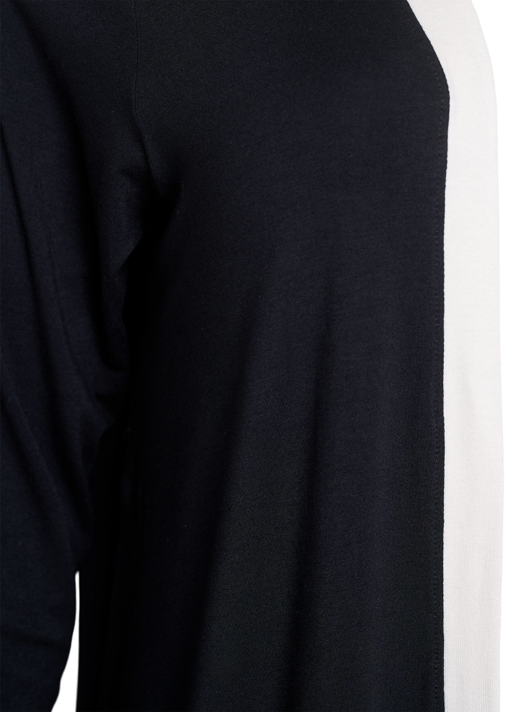 Zizzi Korte kimono in viscose, Zwart, Packshot image number 2