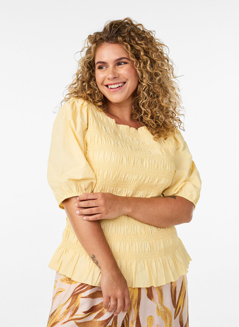 Smock blouse met volantzoom en boothals, Geel, Model image number 0