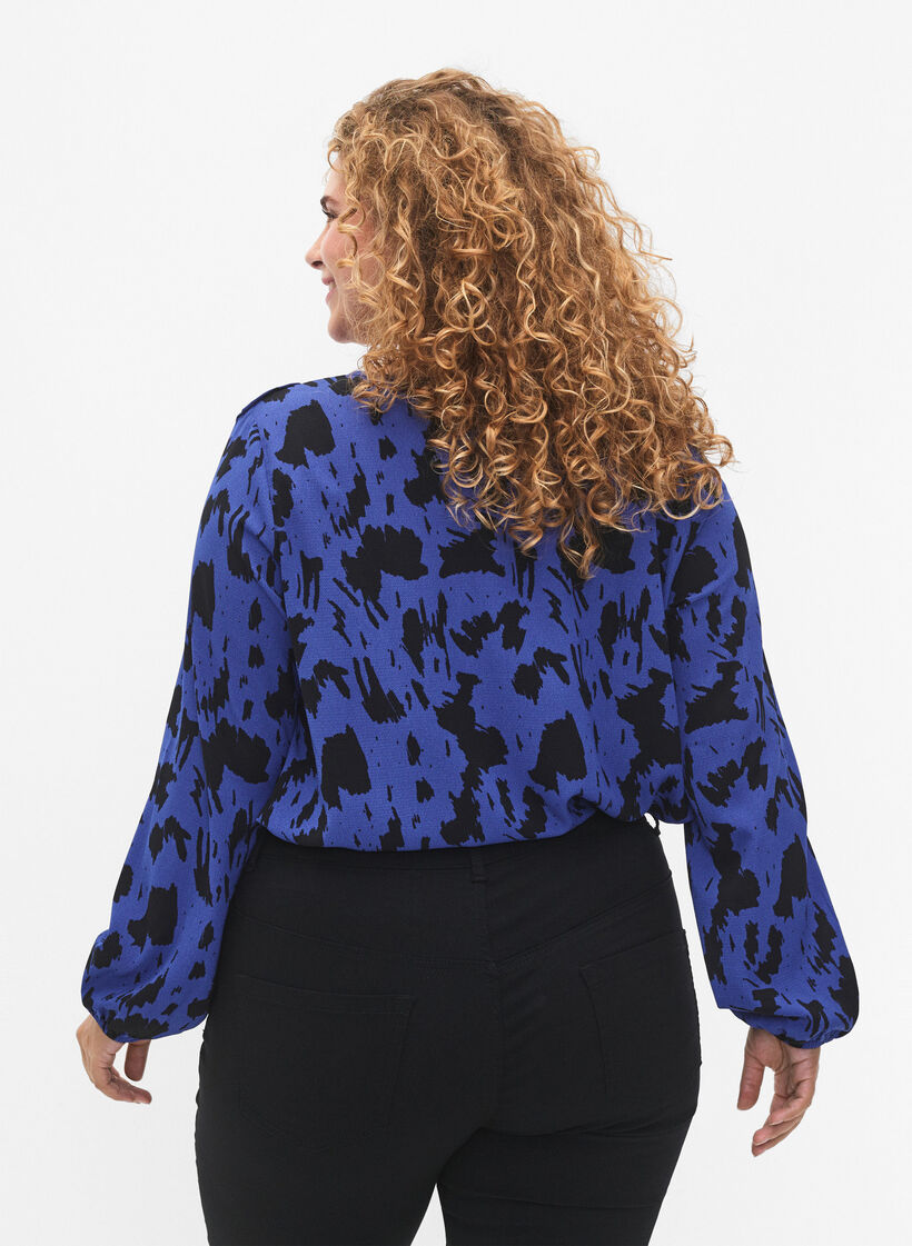Blouse met lange mouwen en ruches, Black Blue AOP, Model image number 1