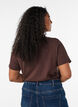 Basic t-shirt in effen kleur met katoen, Bruin, Model image number 2
