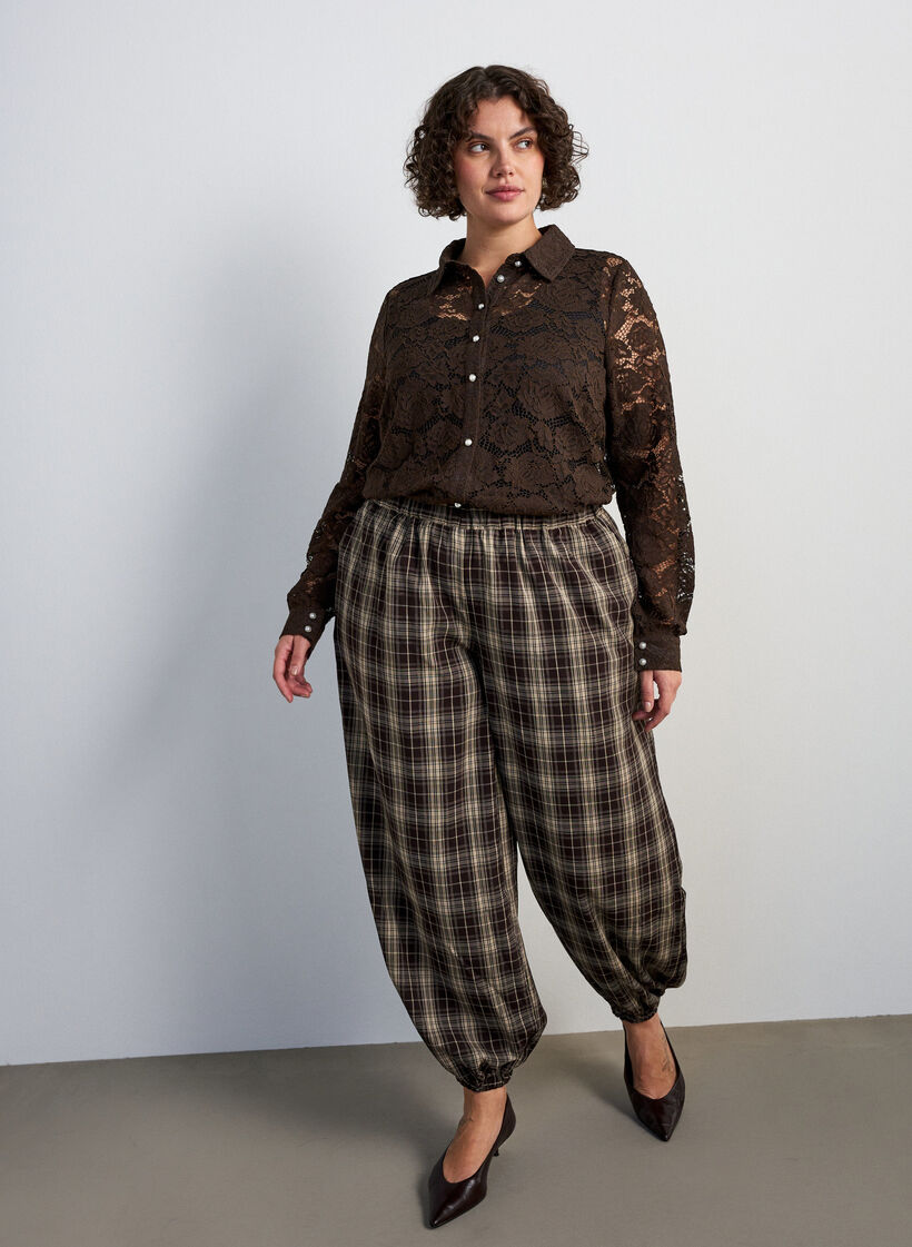 Kanten shirt met parelknopen, Bruin, Model image number 1