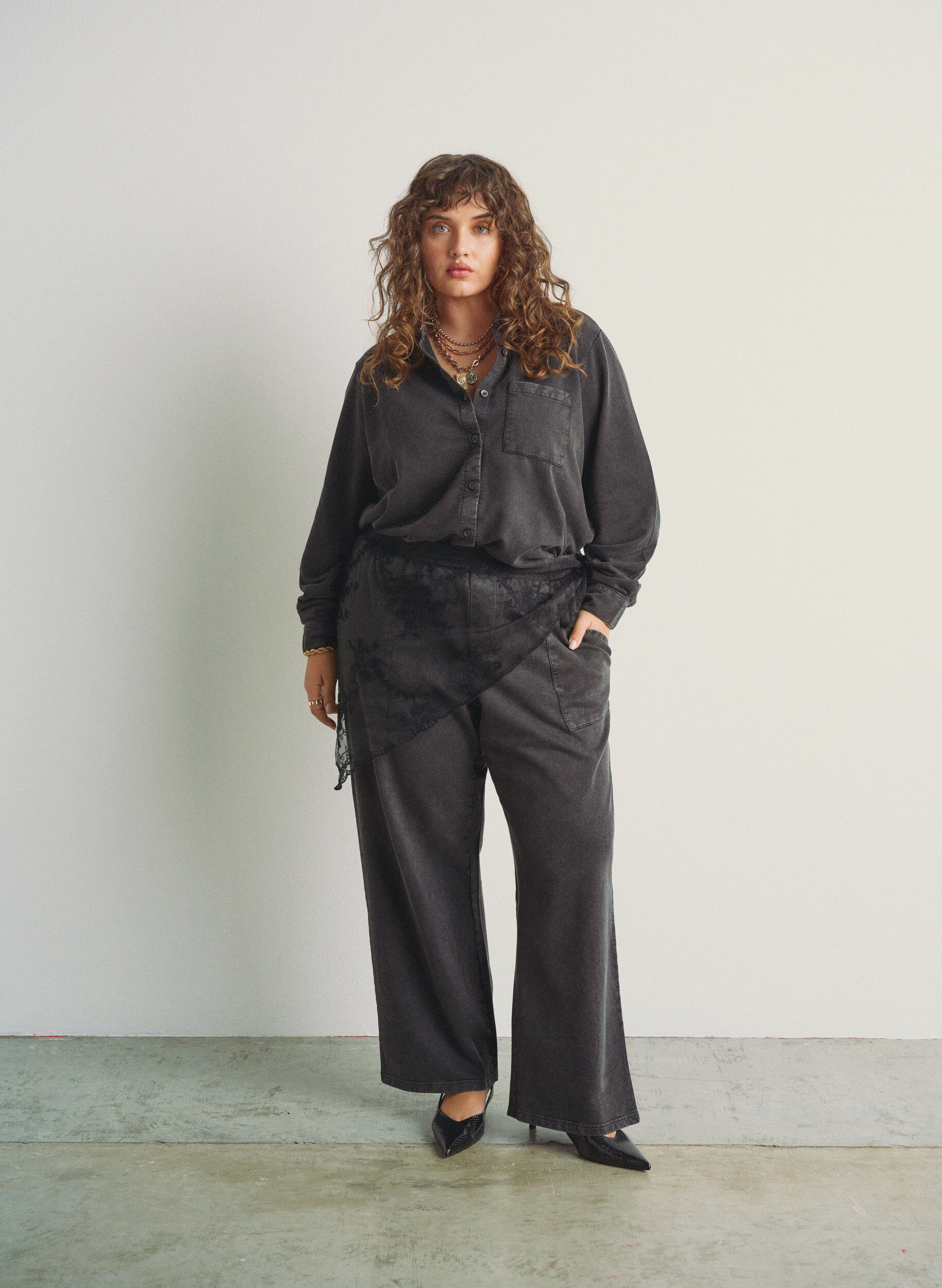 Zizzi Shirt van sweatstof met een gewassen effect, Grijs, Image image number 0