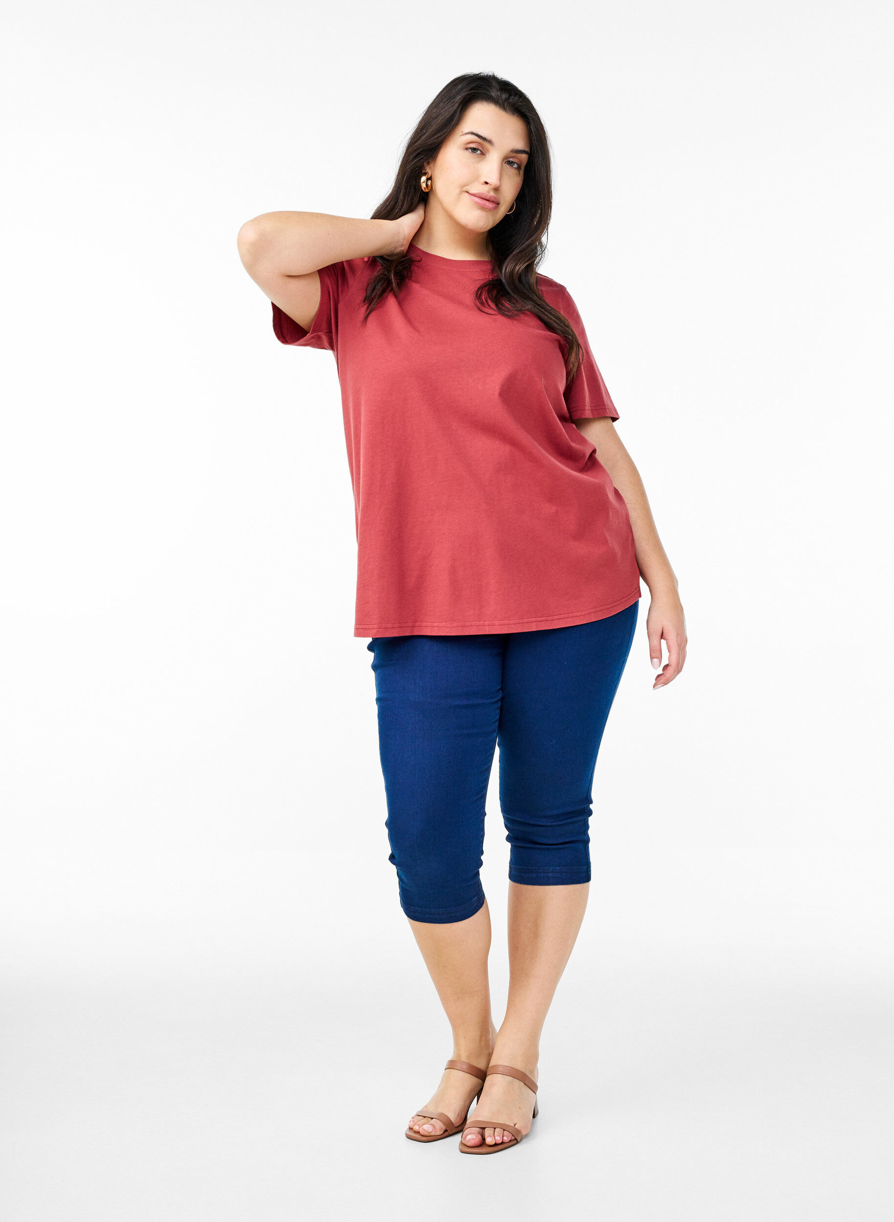Zizzi Basic katoenen T-shirt met ronde hals, Rood, Model image number 1