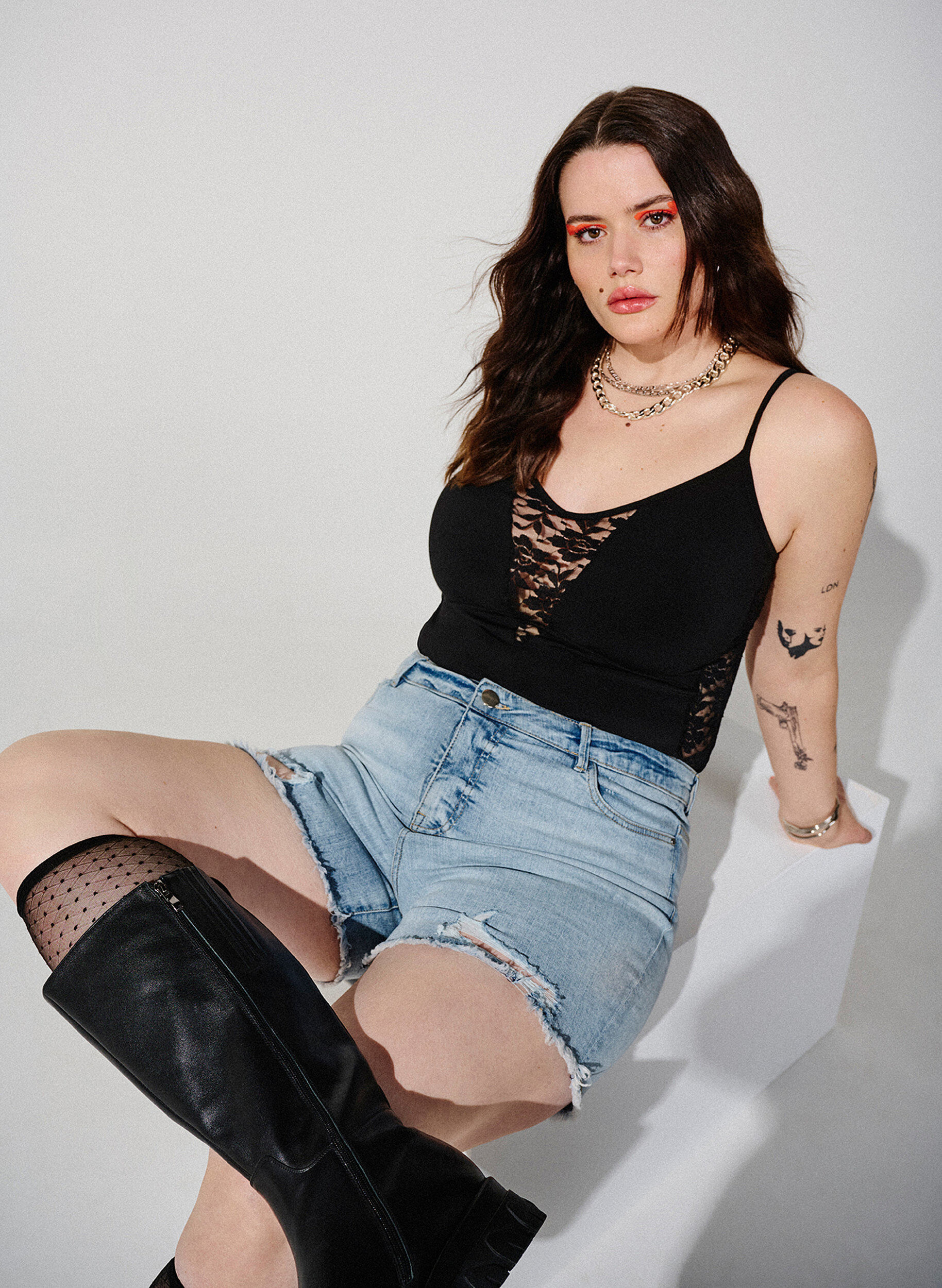 Zizzi Bodystocking met kant en spaghettibandjes, Black, Image image number 0