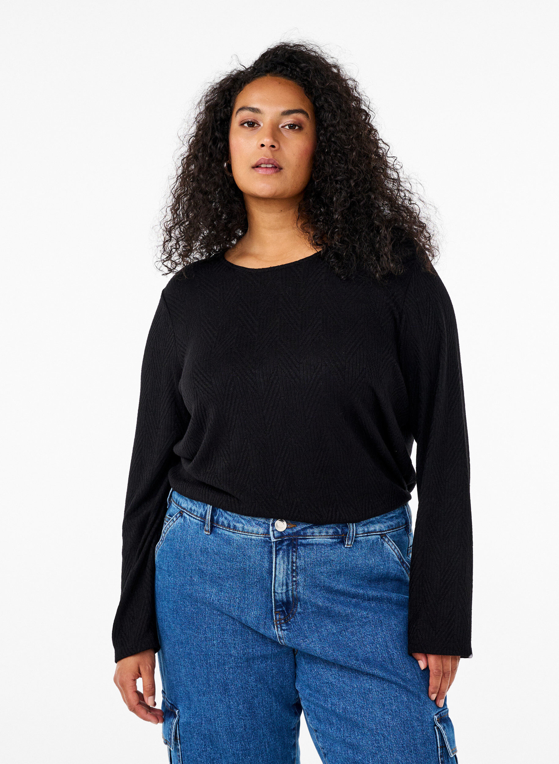 Zizzi Gepatroonde blouse met lange mouwen, Zwart, Model image number 0