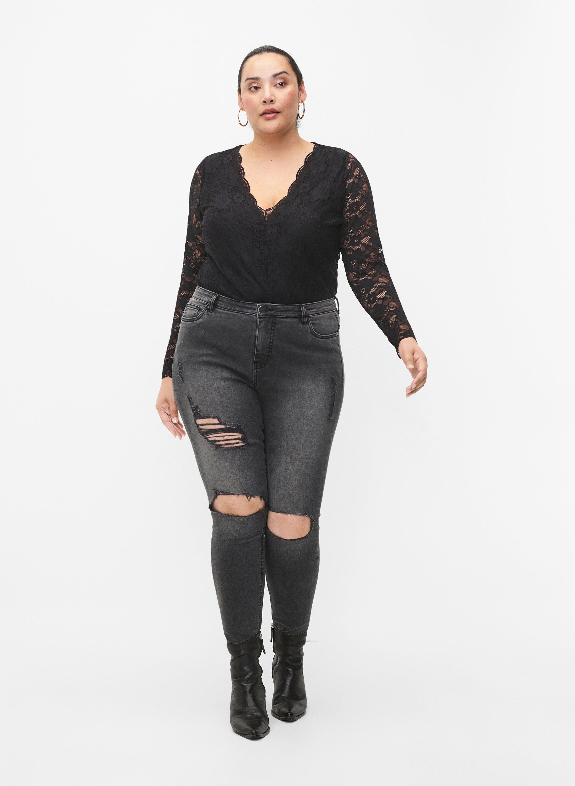 Zizzi Strakke jeans met slijtagedetails, Grey Denim, Model image number 0