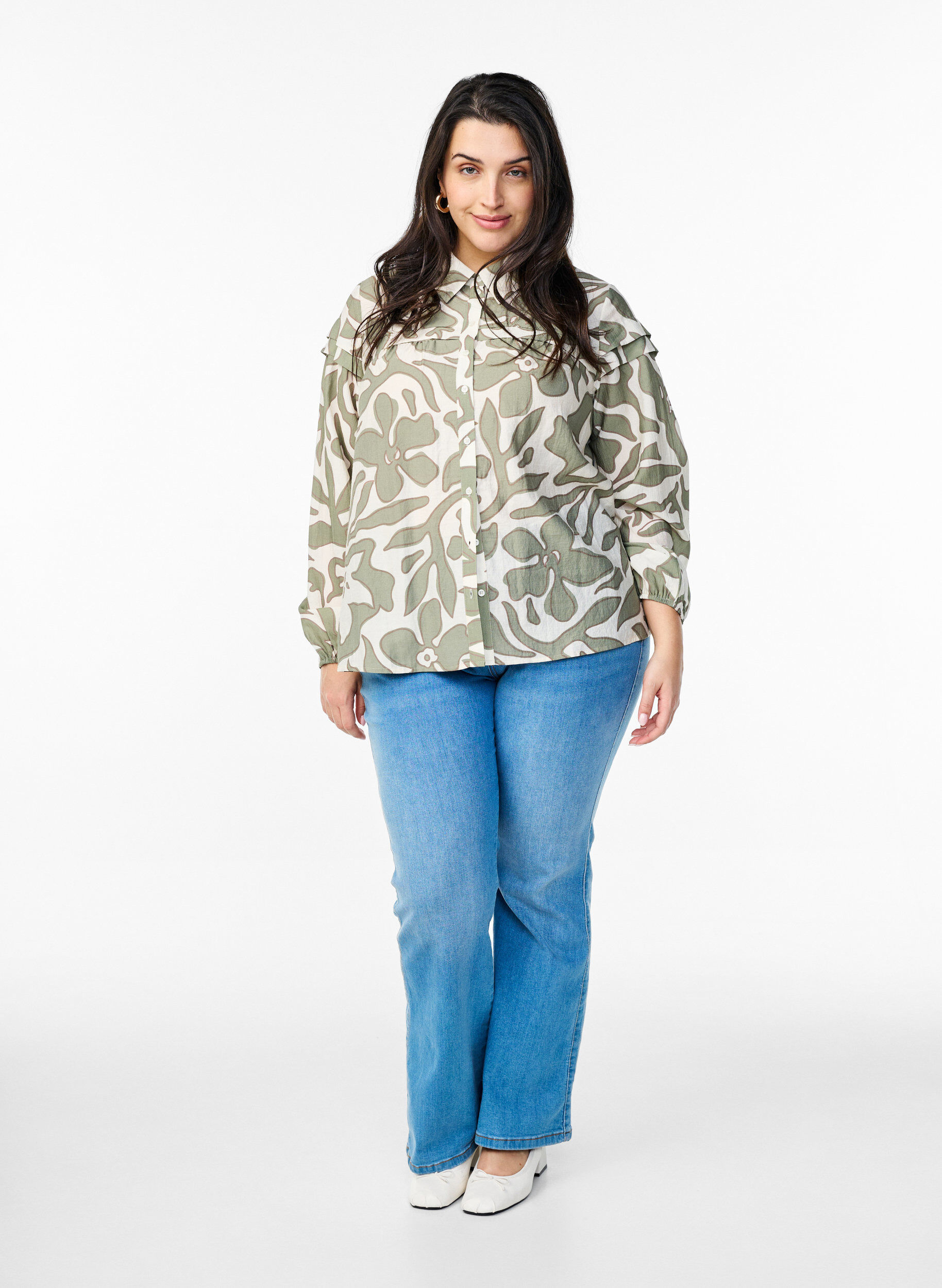 Zizzi Bedrukte shirt blouse met ruchesdetails, Groen, Model image number 1