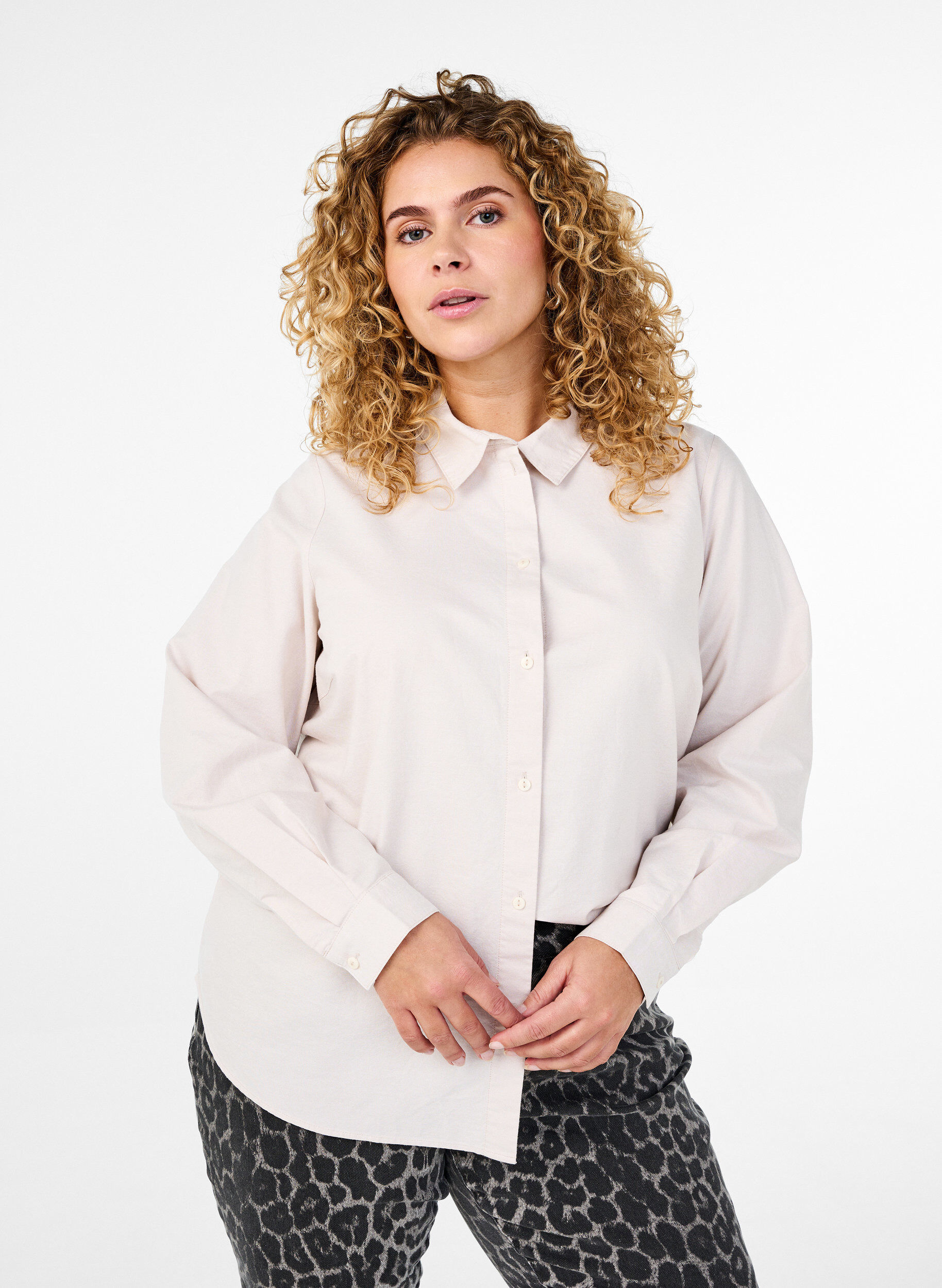 Zizzi Katoenen overhemd met lange mouwen, Beige, Model image number 0