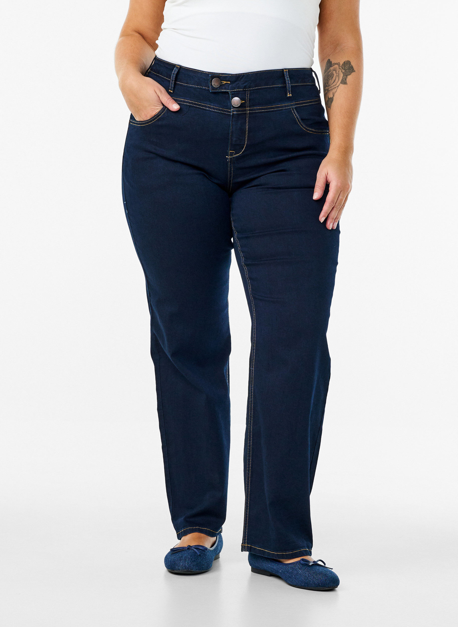 Zizzi Regular fit Gemma jeans met hoge taille, Blauw, Model image number 2