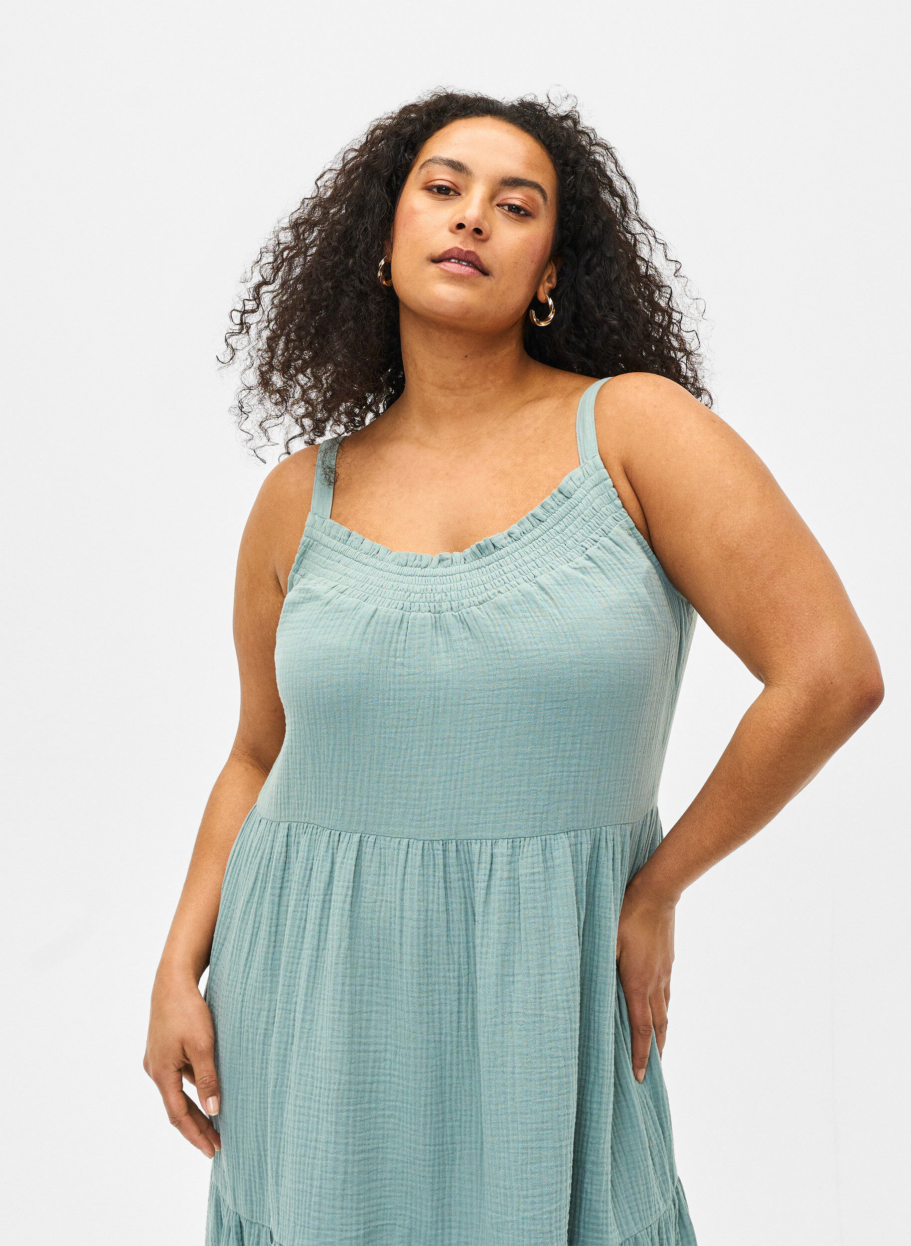 Zizzi Effen katoenen jurk met bandjes, Chinois Green, Model image number 2