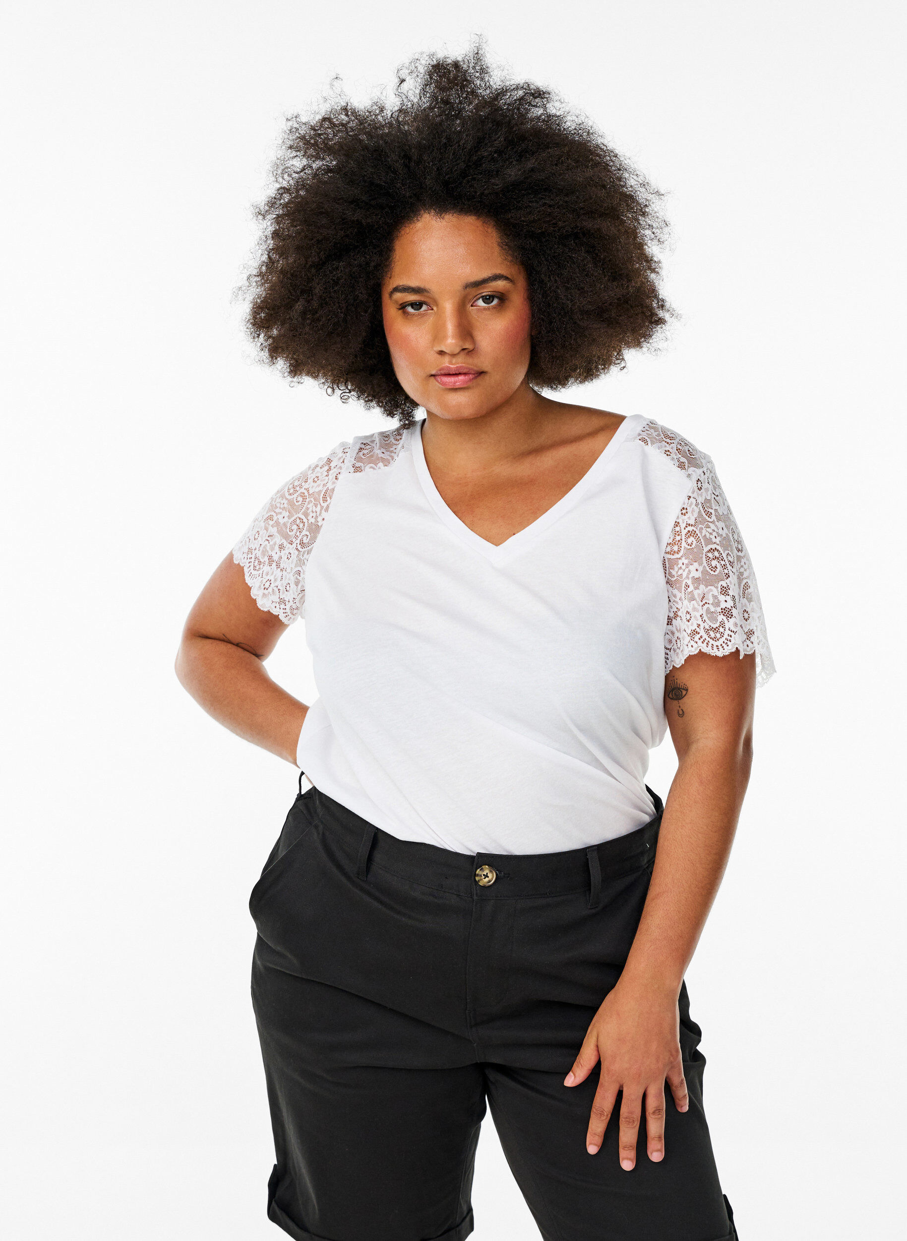 Zizzi Katoenen t-shirt met korte kanten mouwen, Wit, Model image number 0