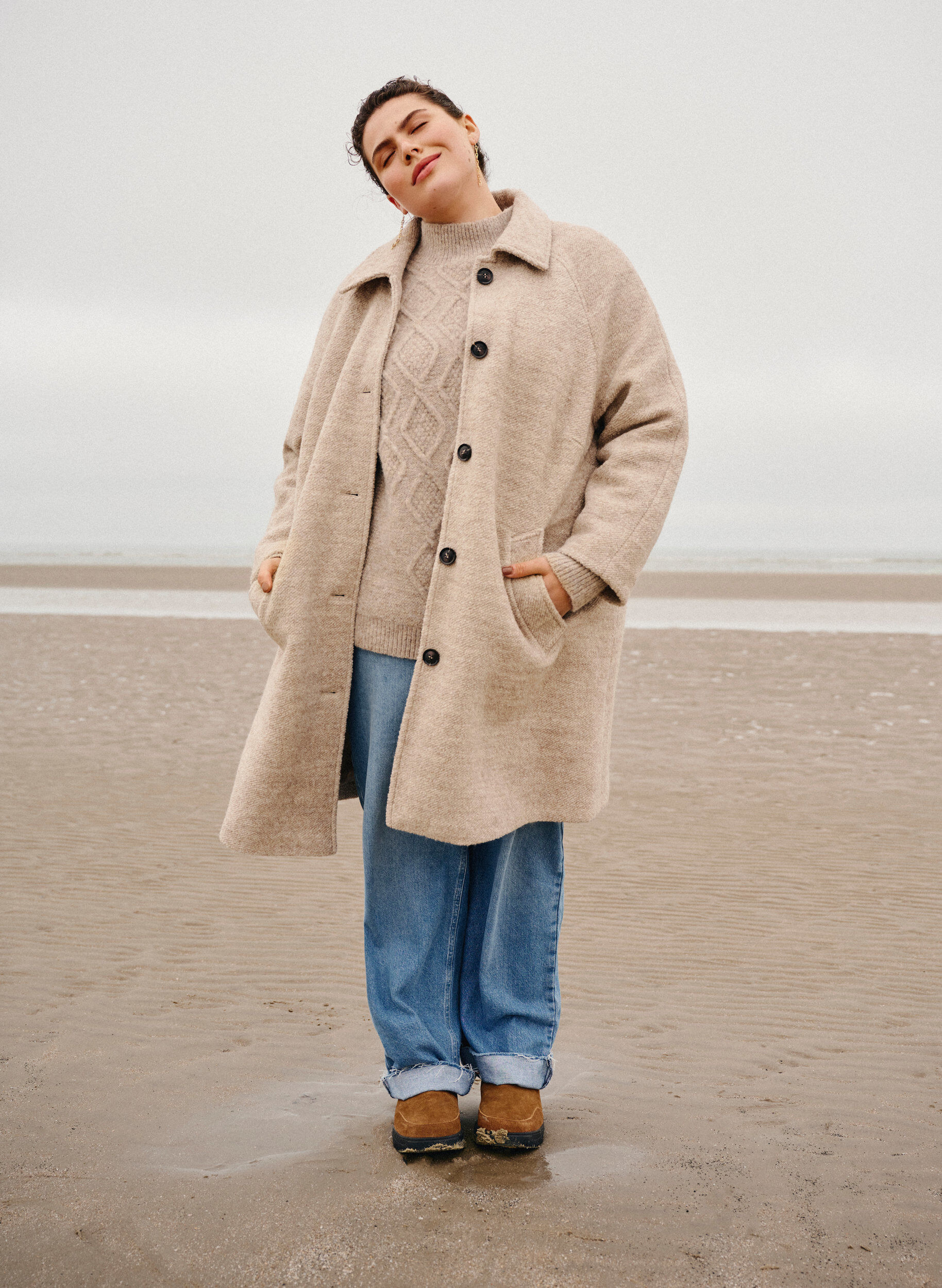 Zizzi Plaid boucl&eacute; jas met knoppen, Simply Taupe, Image image number 1