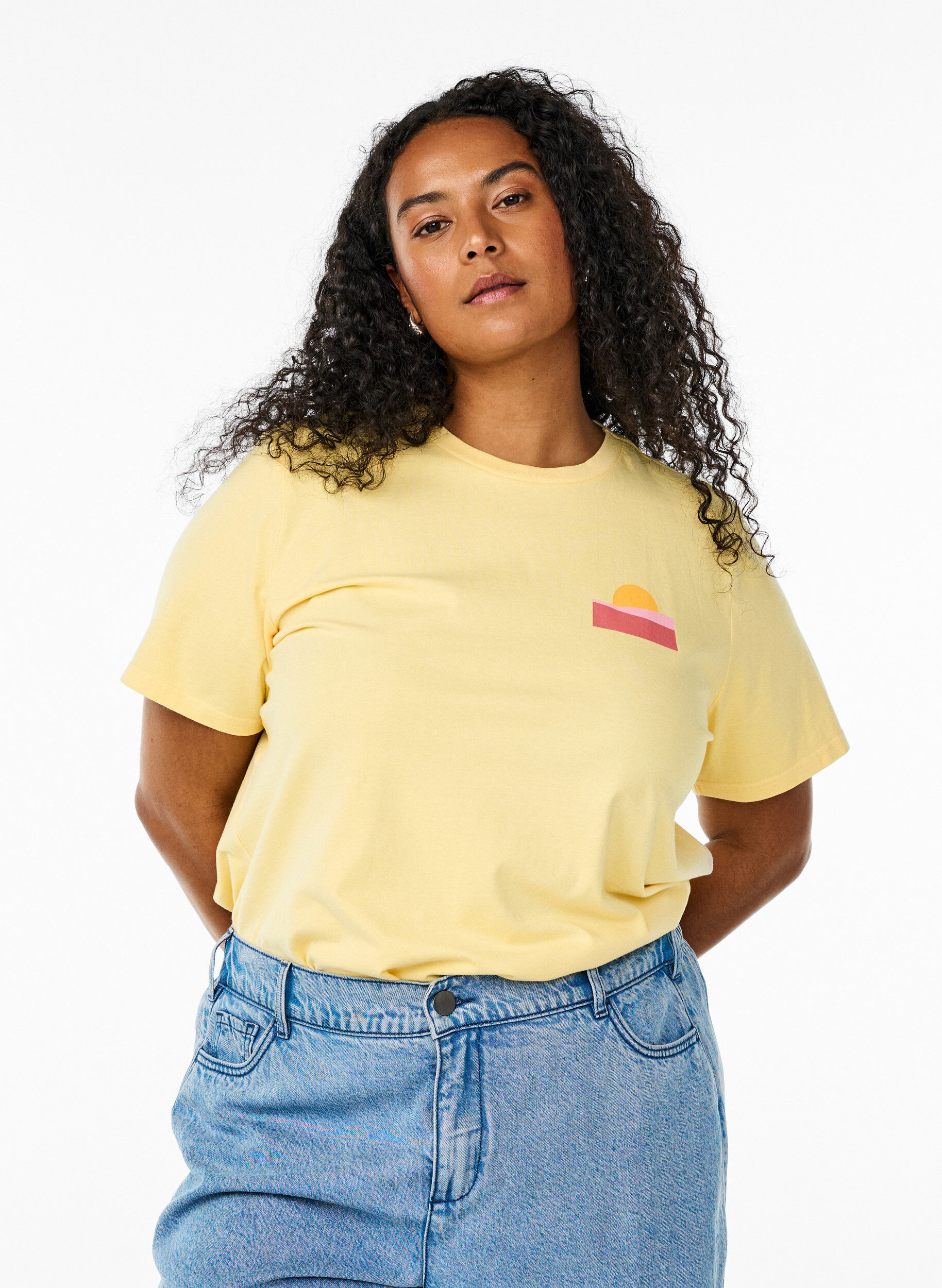 ZizziT-shirt van biologisch katoen met print op de rug, Geel, Model image number 0