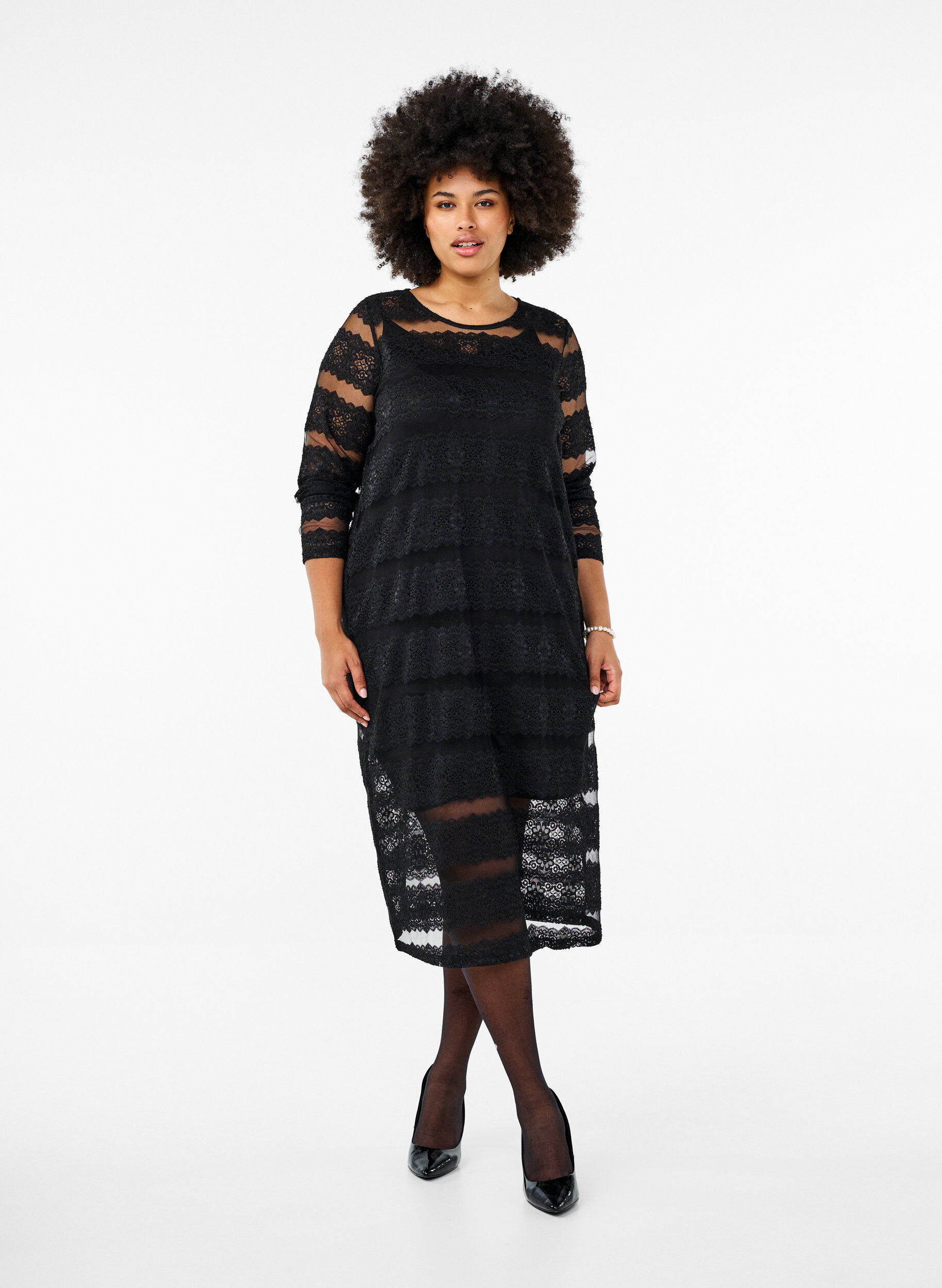 Zizzi Midi-jurk met kant en doorschijnend mesh, Black, Model image number 0