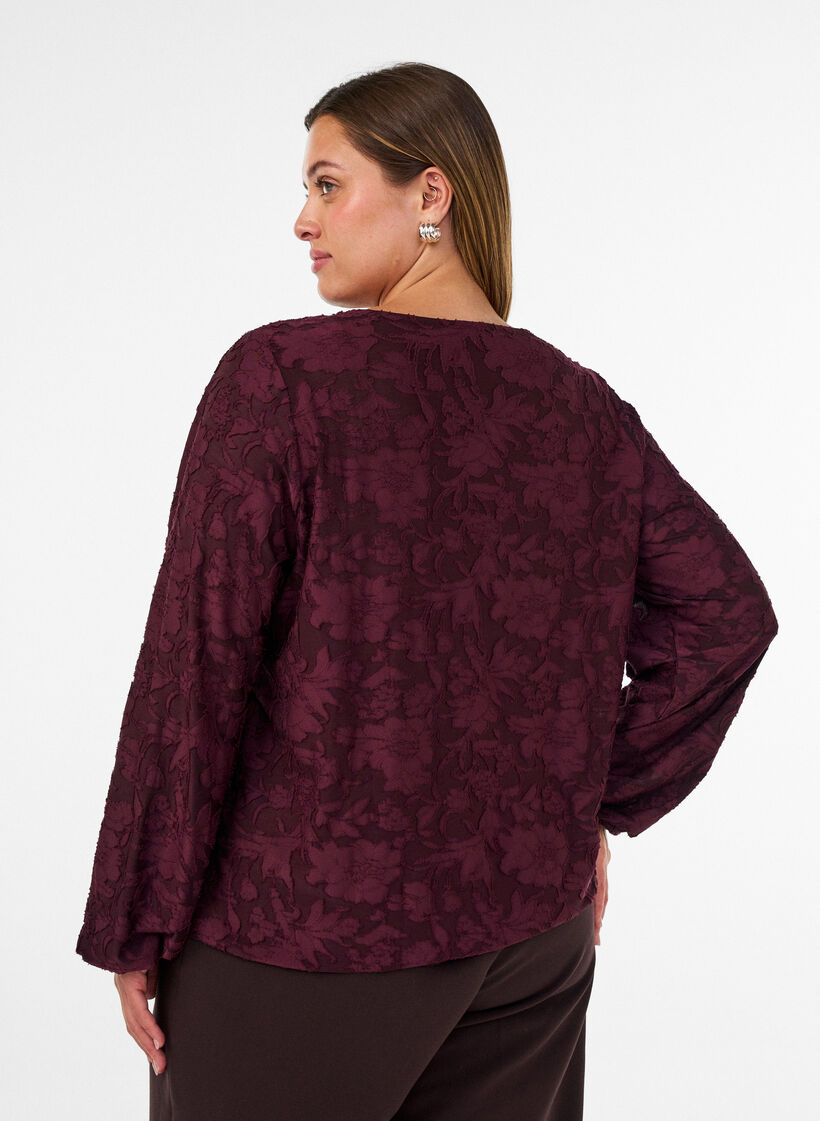Doorschijnende blouse met bloemenstructuur en lange mouwen, Rood, Model image number 2