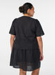 Blouse in broderie anglaise met knoopsluiting, Zwart, Model image number 2