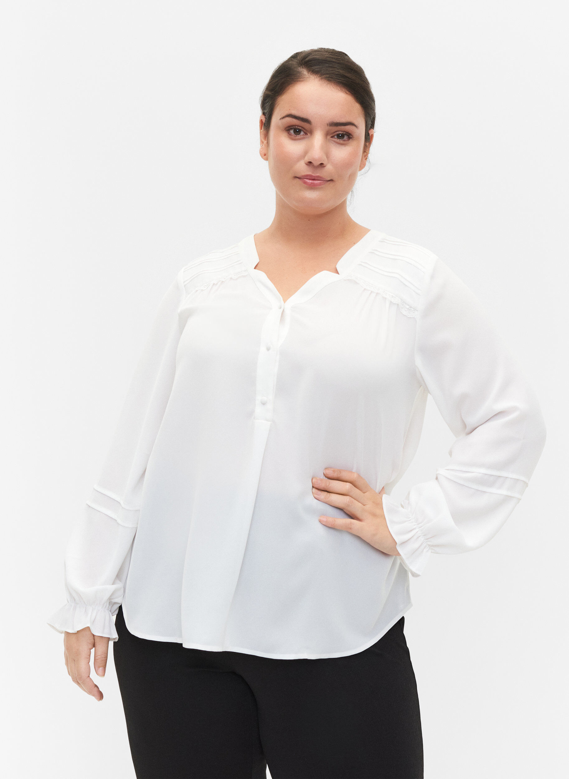 Zizzi Blouse met lange mouwen en knoopsluiting, Bright White, Model image number 0