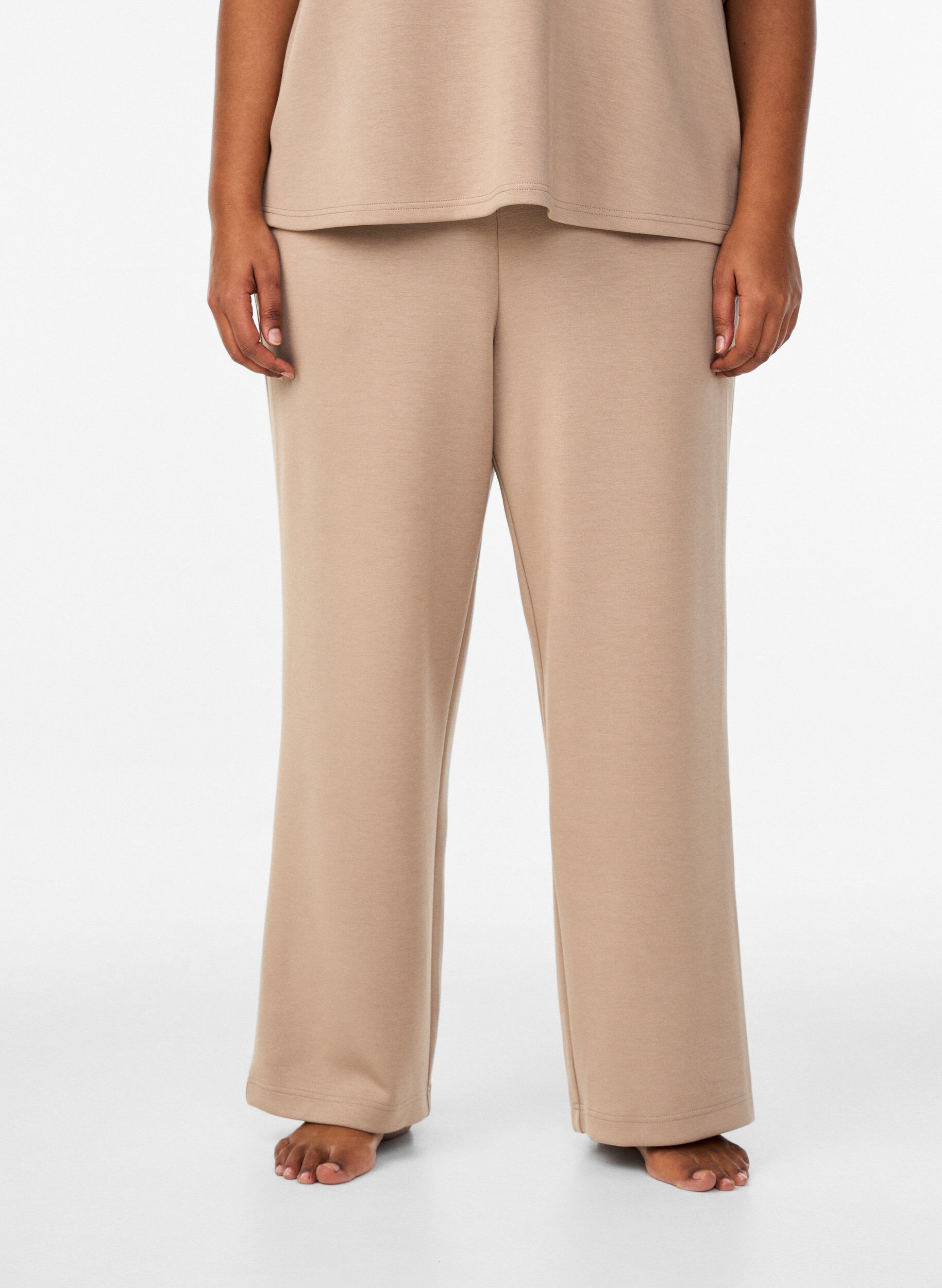Zizzi High-waist loungebroek met rechte pijpen, Beige, Model image number 2