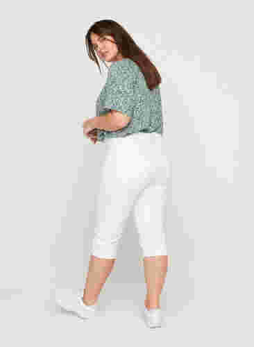 Slim fit Emily capri jeans, Bright White, Model image number 2