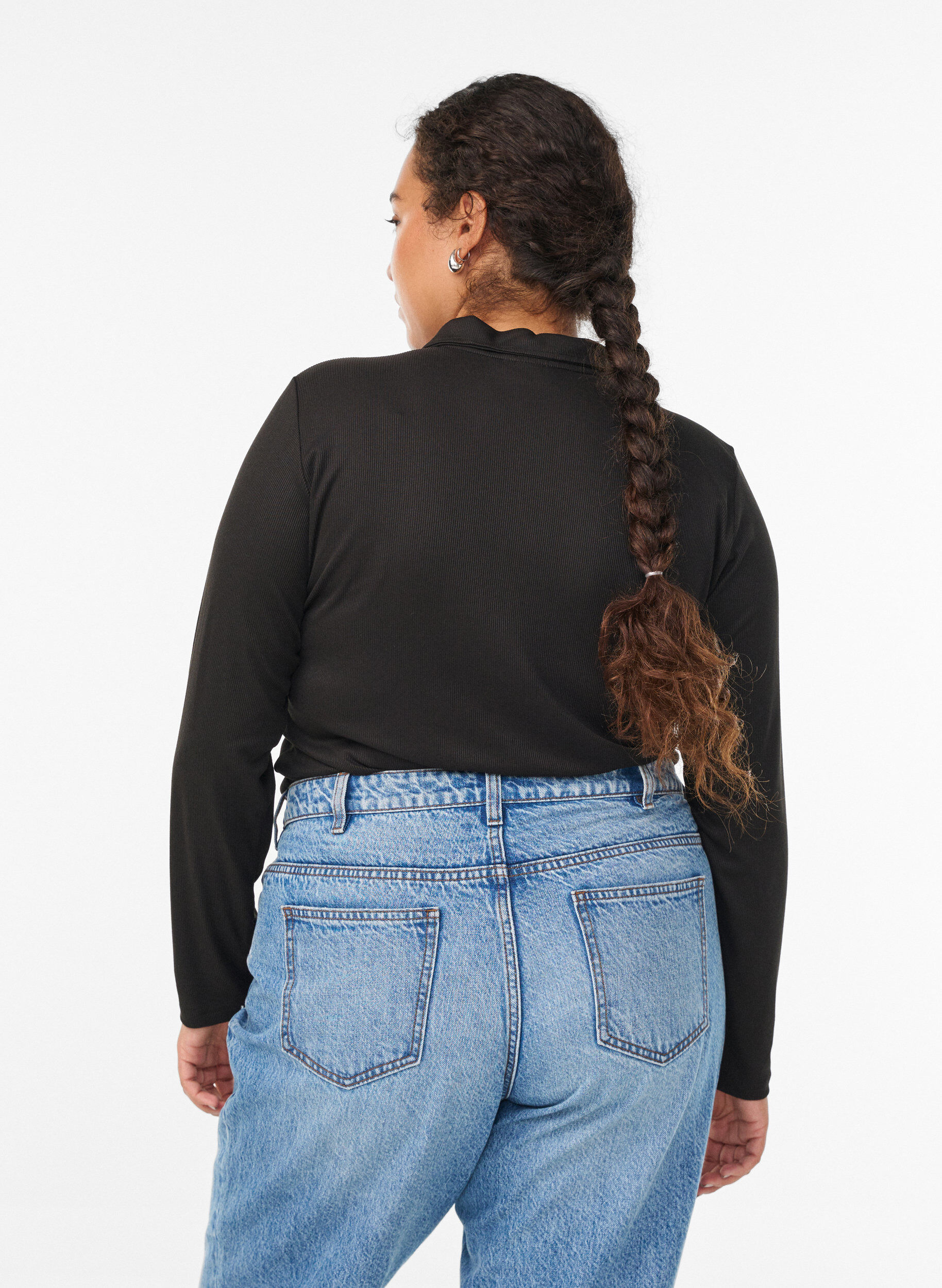 Zizzi Polo in zachte rib met lange mouwen, Zwart, Model image number 2