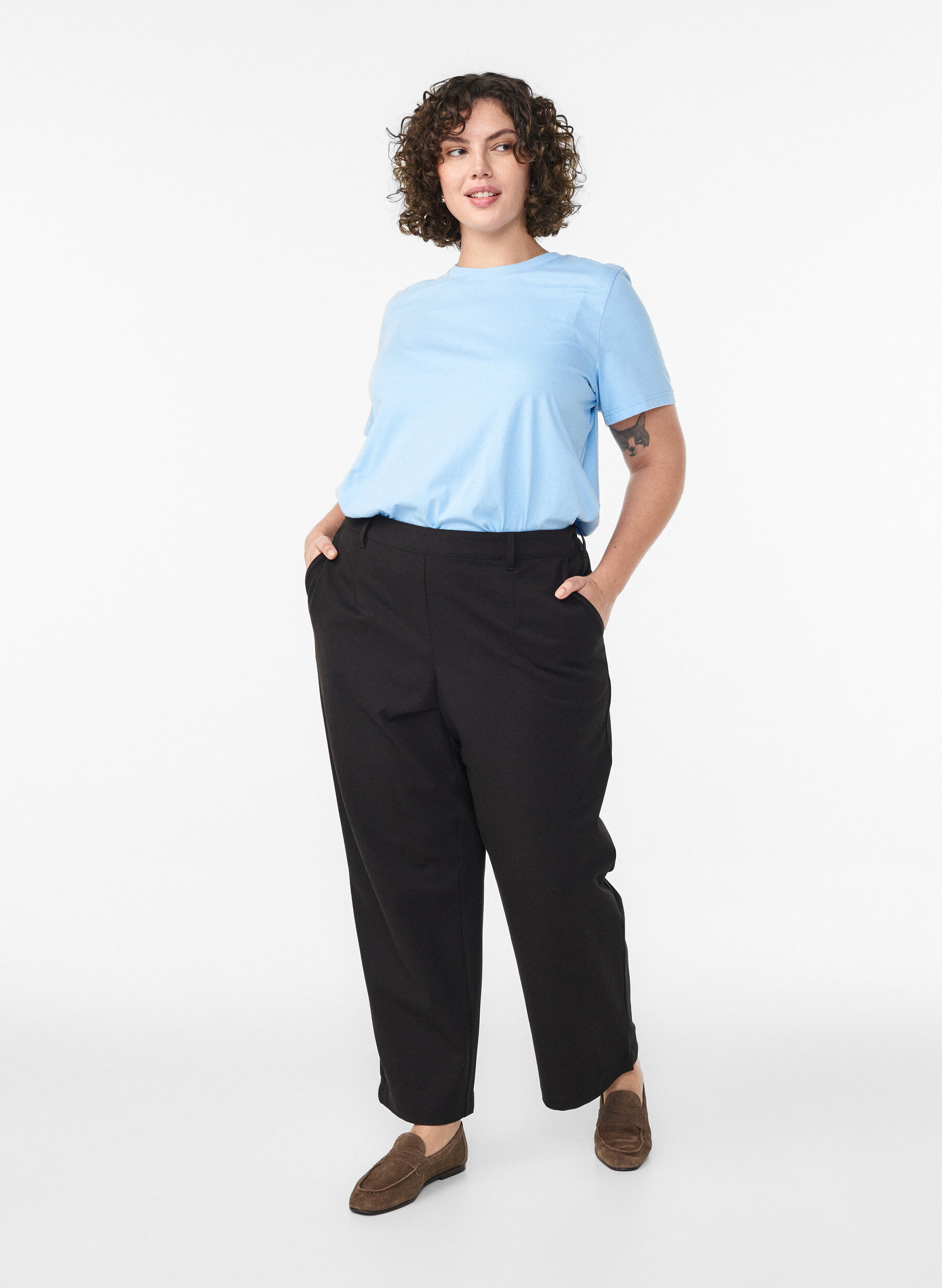 Zizzi Basic katoenen T-shirt met ronde hals, Blauw, Model image number 1