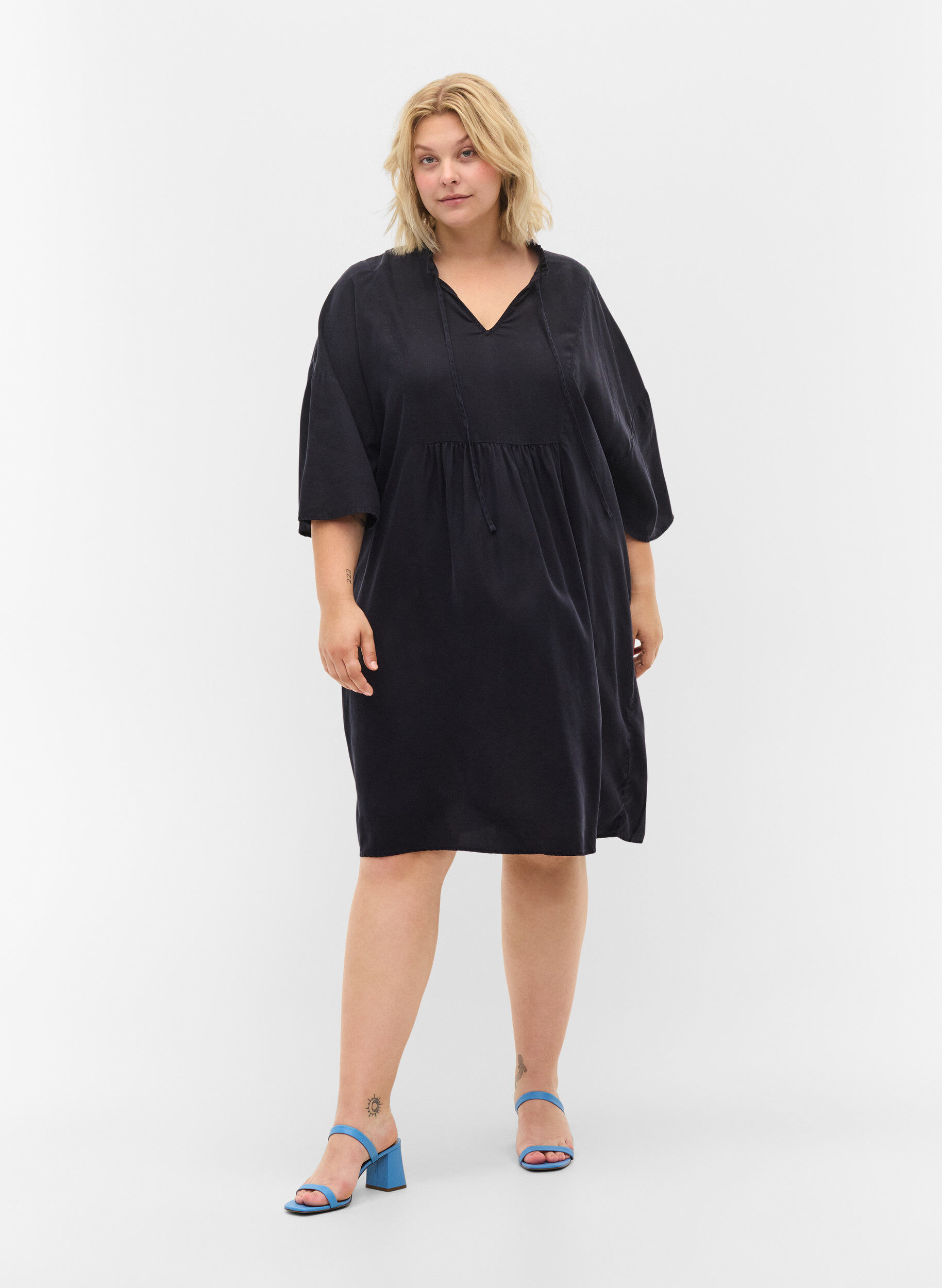 Zizzi Jurk met 3/4 mouwen van lyocell (TENCEL&trade;), Black, Model image number 2