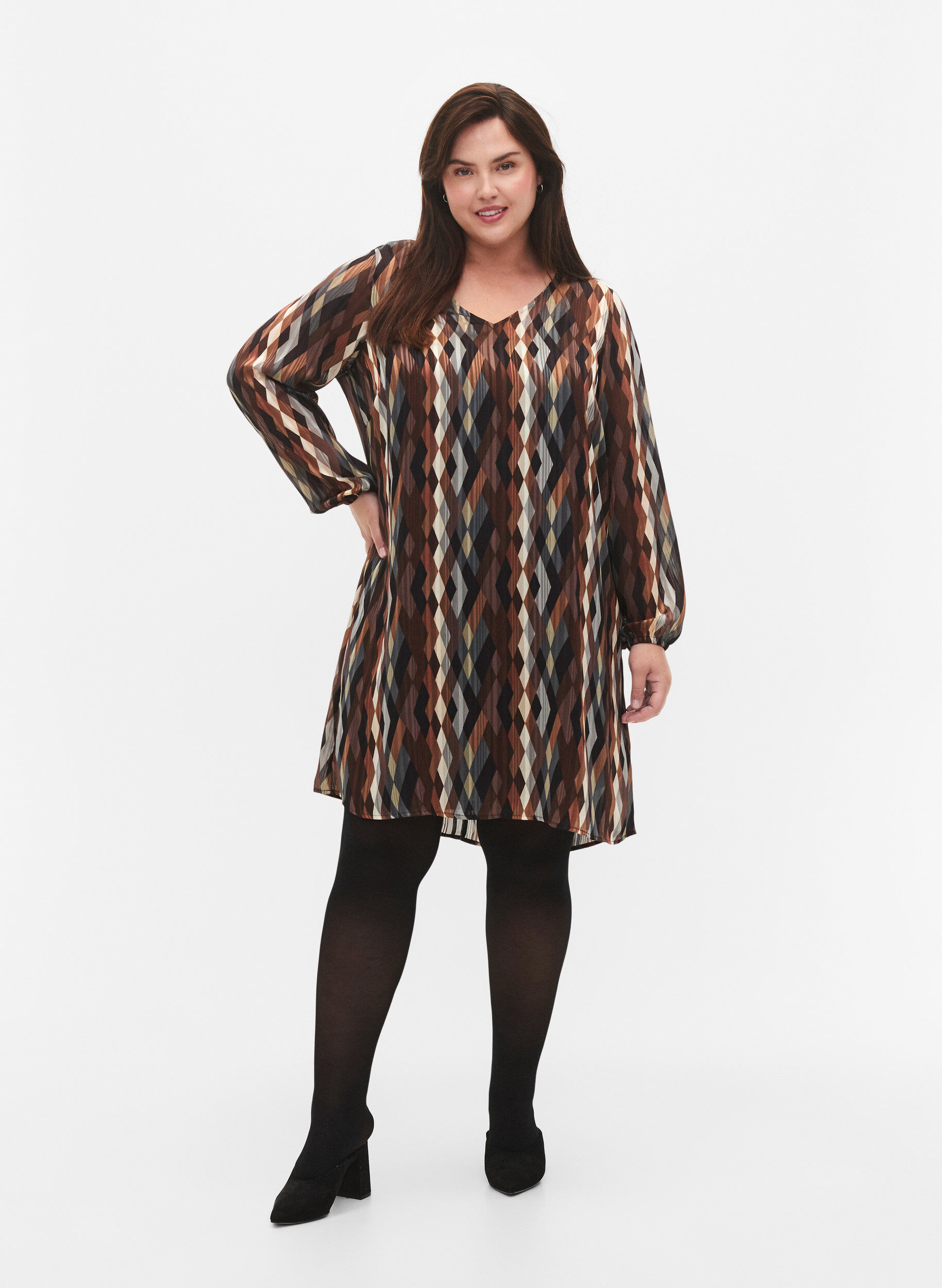 Zizzi Jurk met lange mouwen, V-hals en print, Earthy Zig Zag, Model image number 2