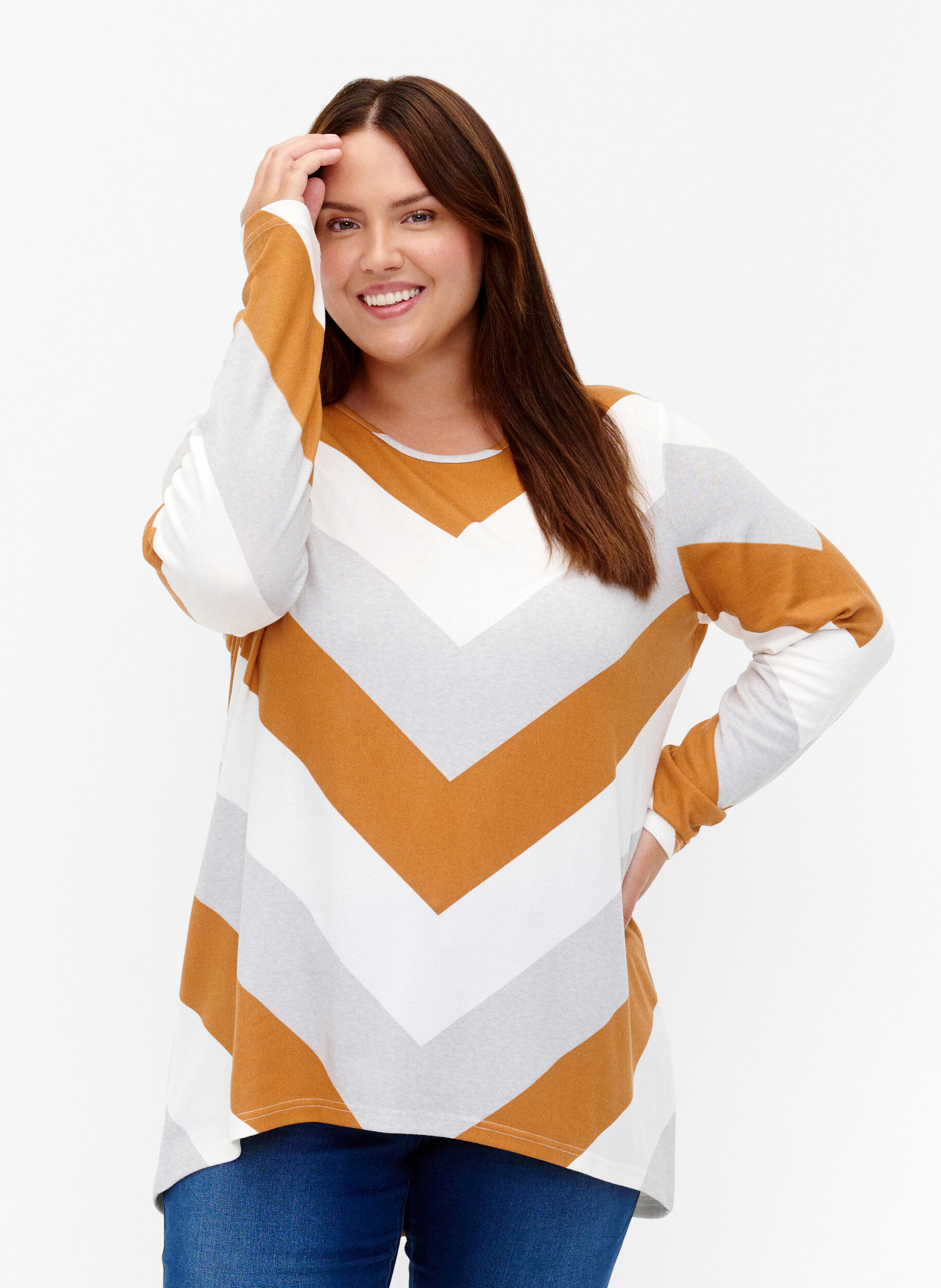 Zizzi Gedessineerde blouse met lange mouwen, Beige Zig Zag, Model image number 0