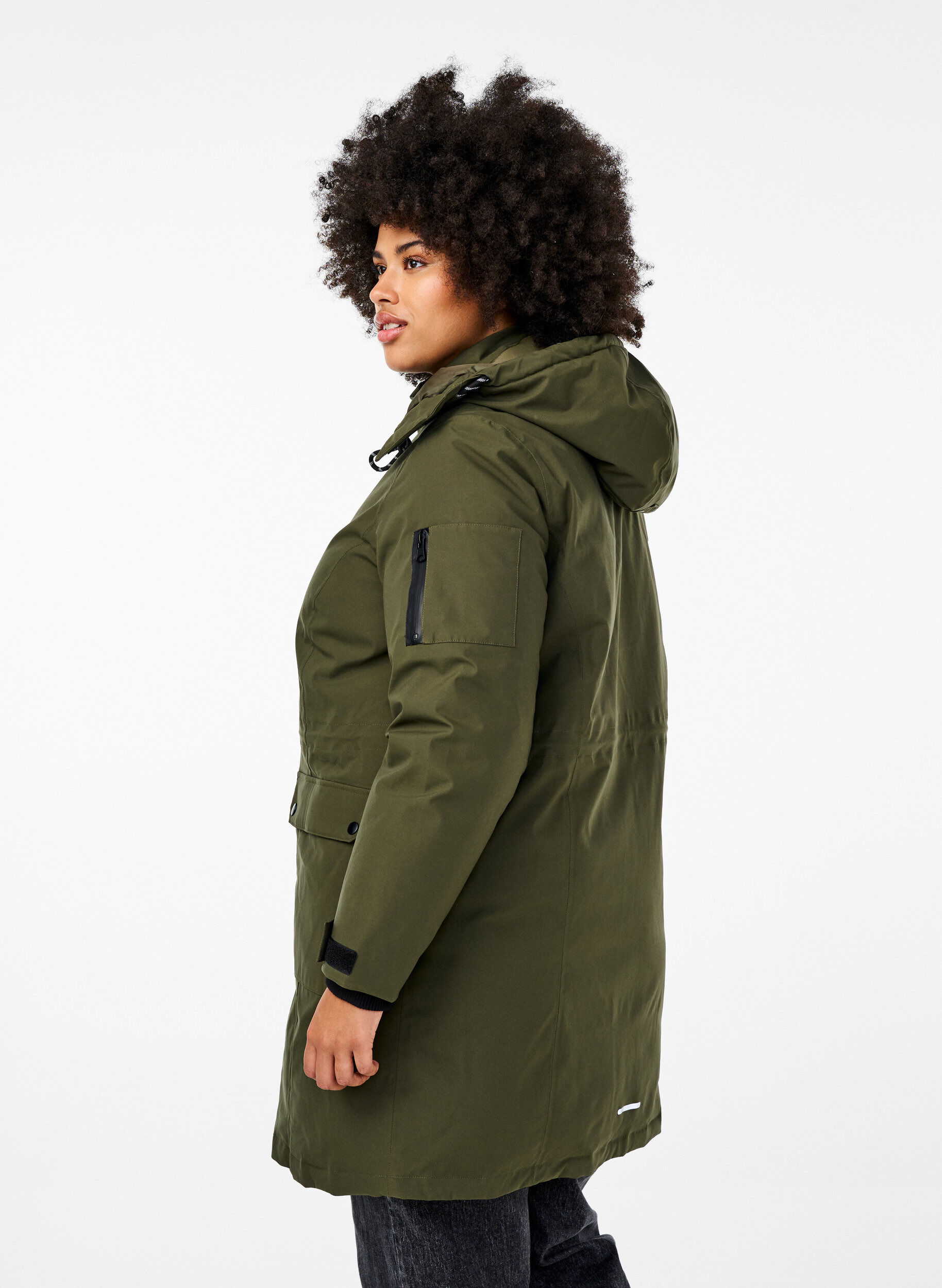 Zizzi Praktische winterjas met capuchon en zakken, Groen, Model image number 2