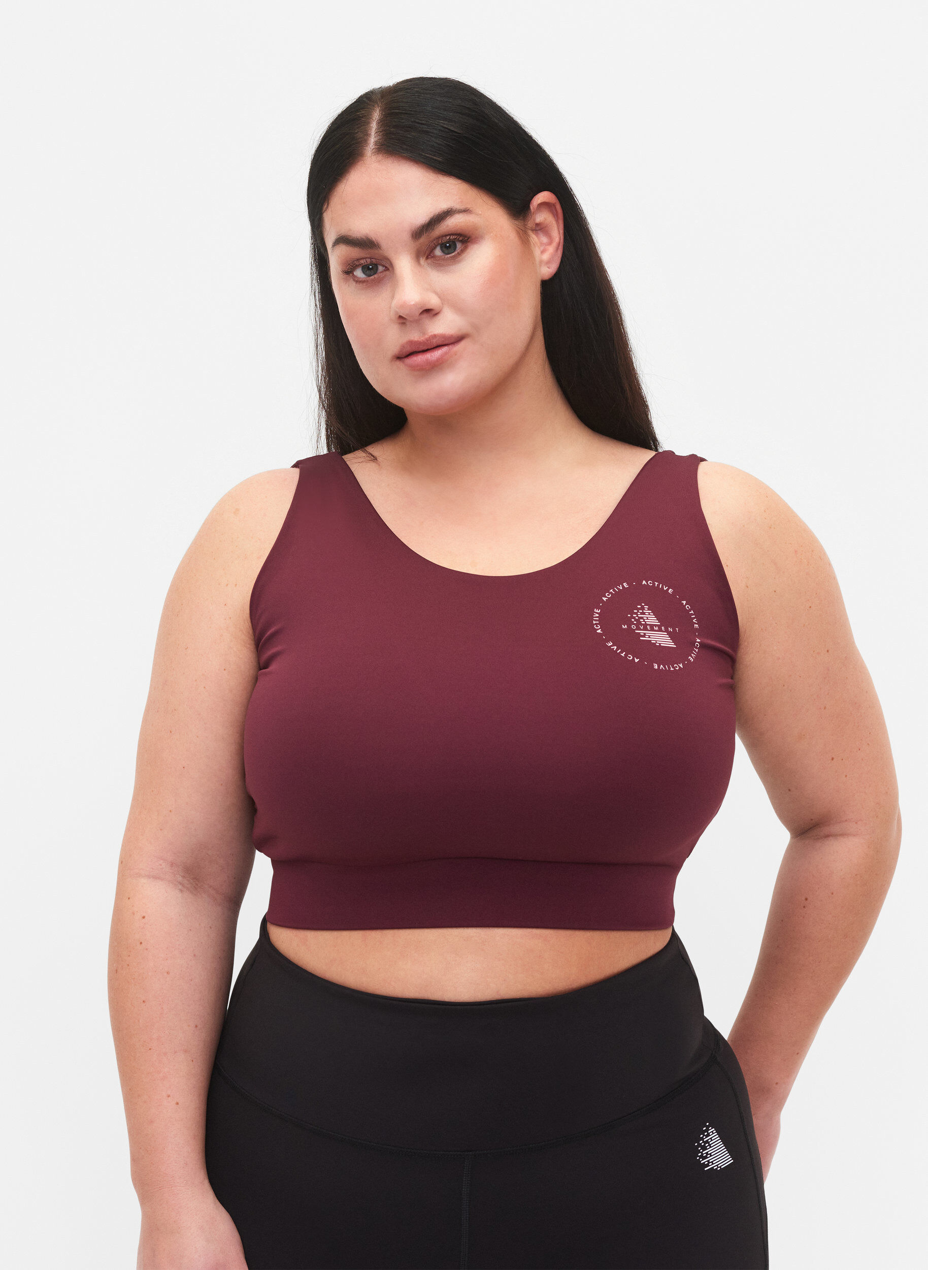 Zizzi CORE, MID SUPPORT SPORTS BRA - Sportbeha in blokkleur met v-rug, Fig, Model image number 0