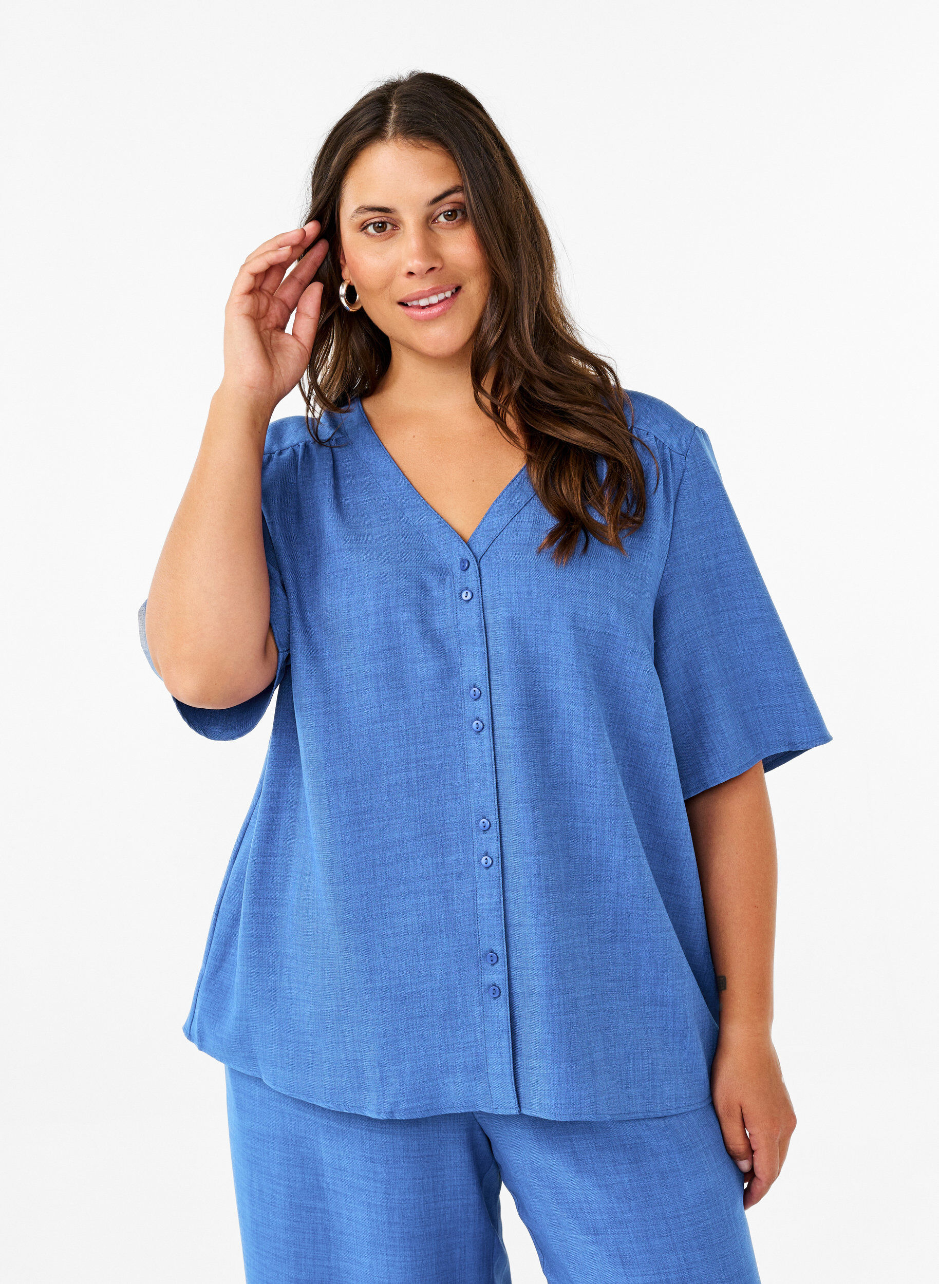 Overhemd blouse met V-hals en korte mouwen, Blauw, Model