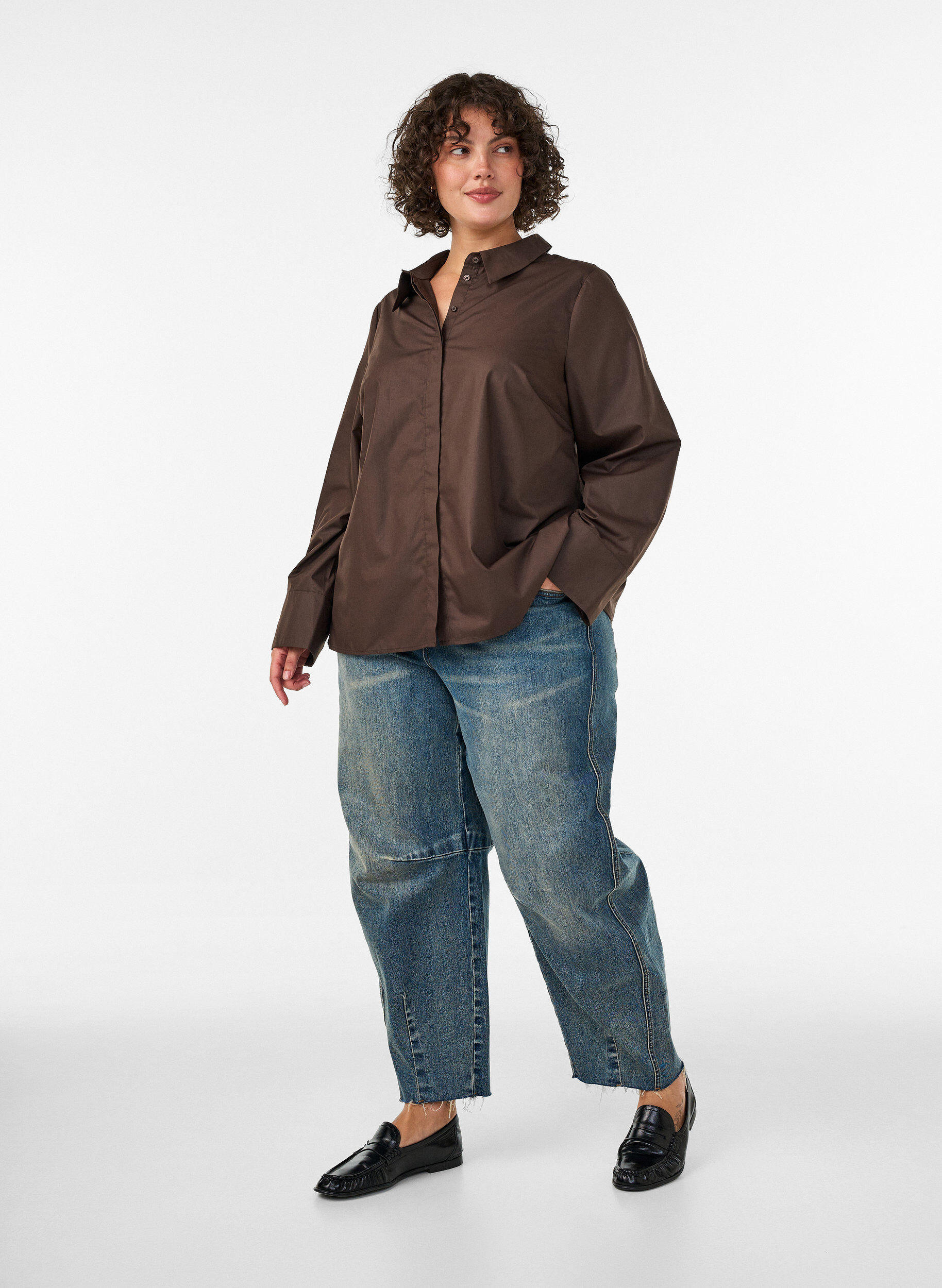 ZizziShirt met decoratief detail op de rug, Bruin, Model image number 1