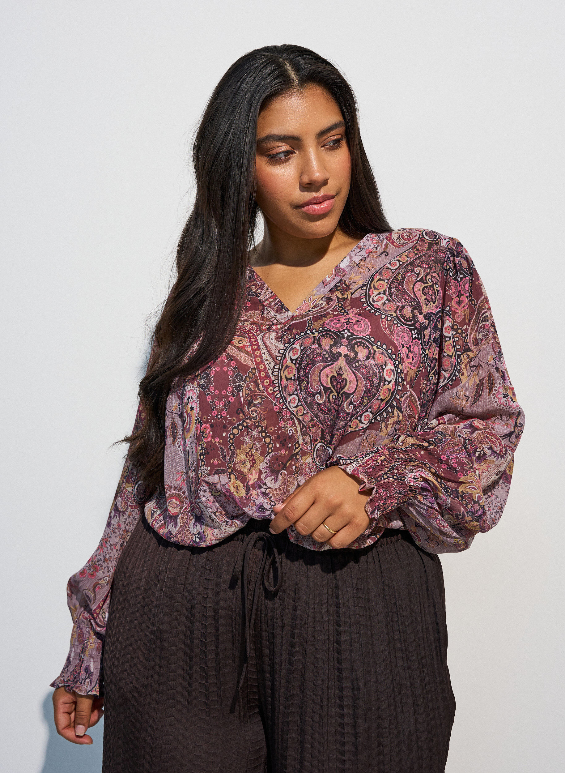 ZizziTunic met paisleyprint en gesmokte manchetten, Roze, Model image number 0