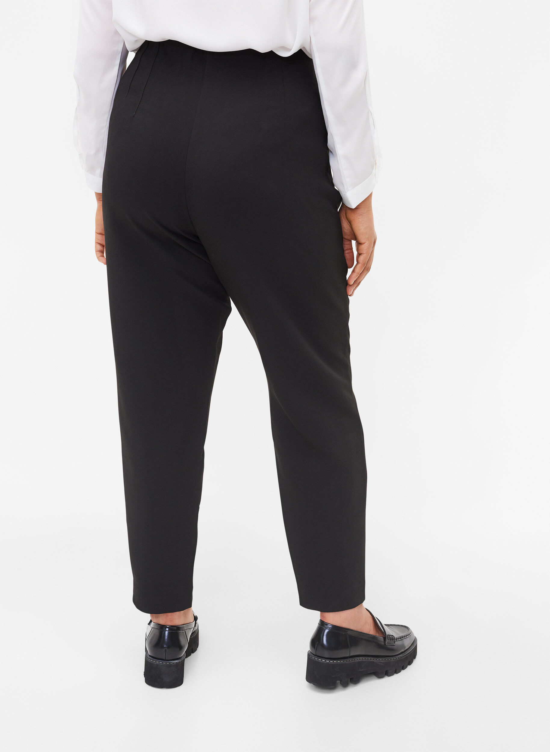 ZizziKlassieke broek met hoge taille, Zwart, Model image number 1